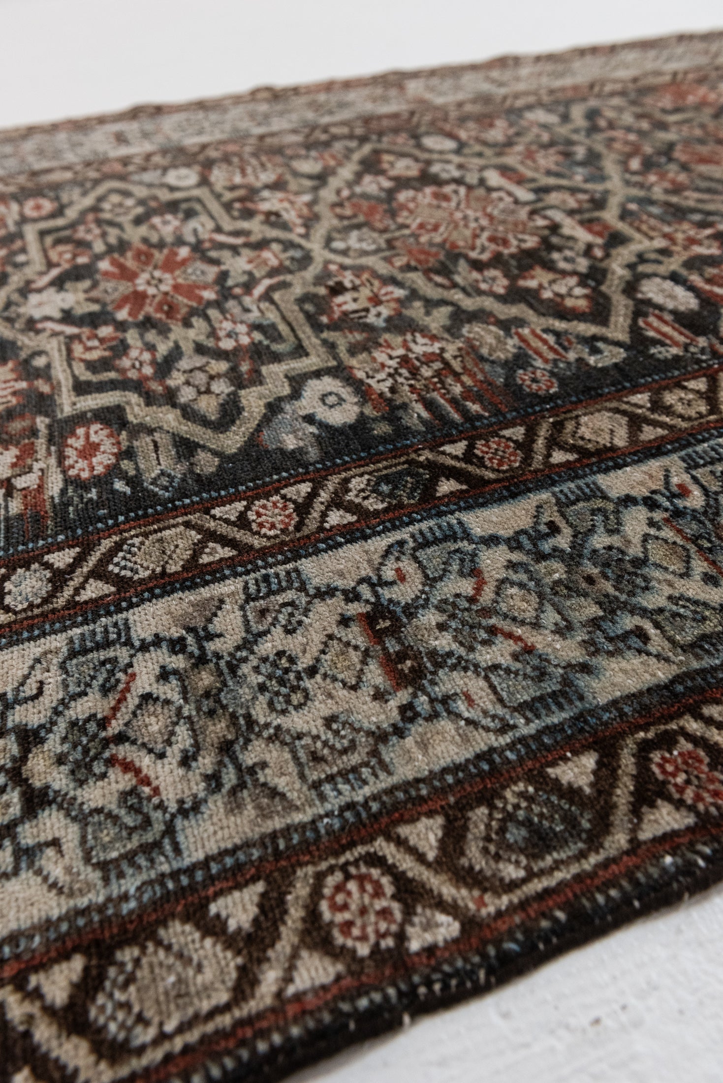 3&#39;5 x 15&#39;3 | Long Antique Runner | CE-R-3091