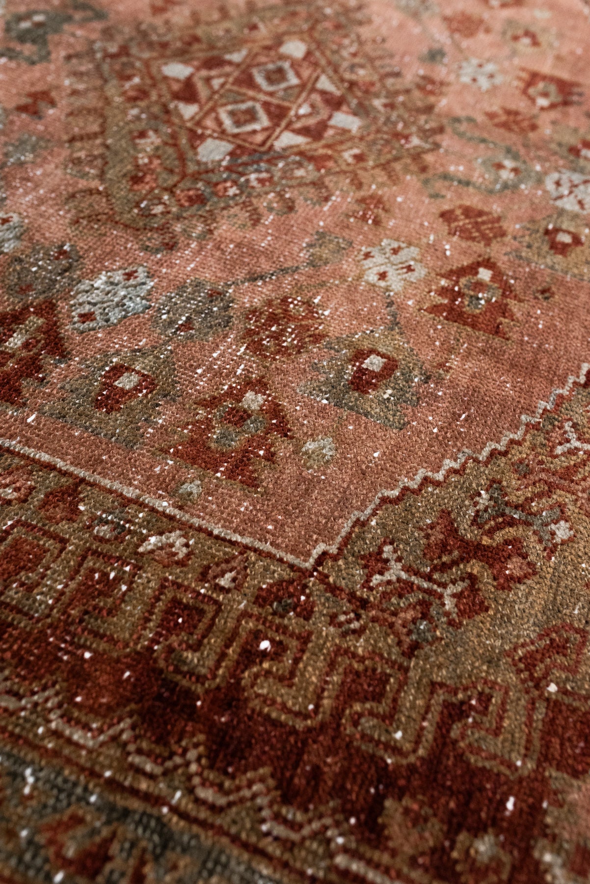 5'1 x 6'8 | Veece - 1940s | Designers CE-W-2465 – Curio Rugs