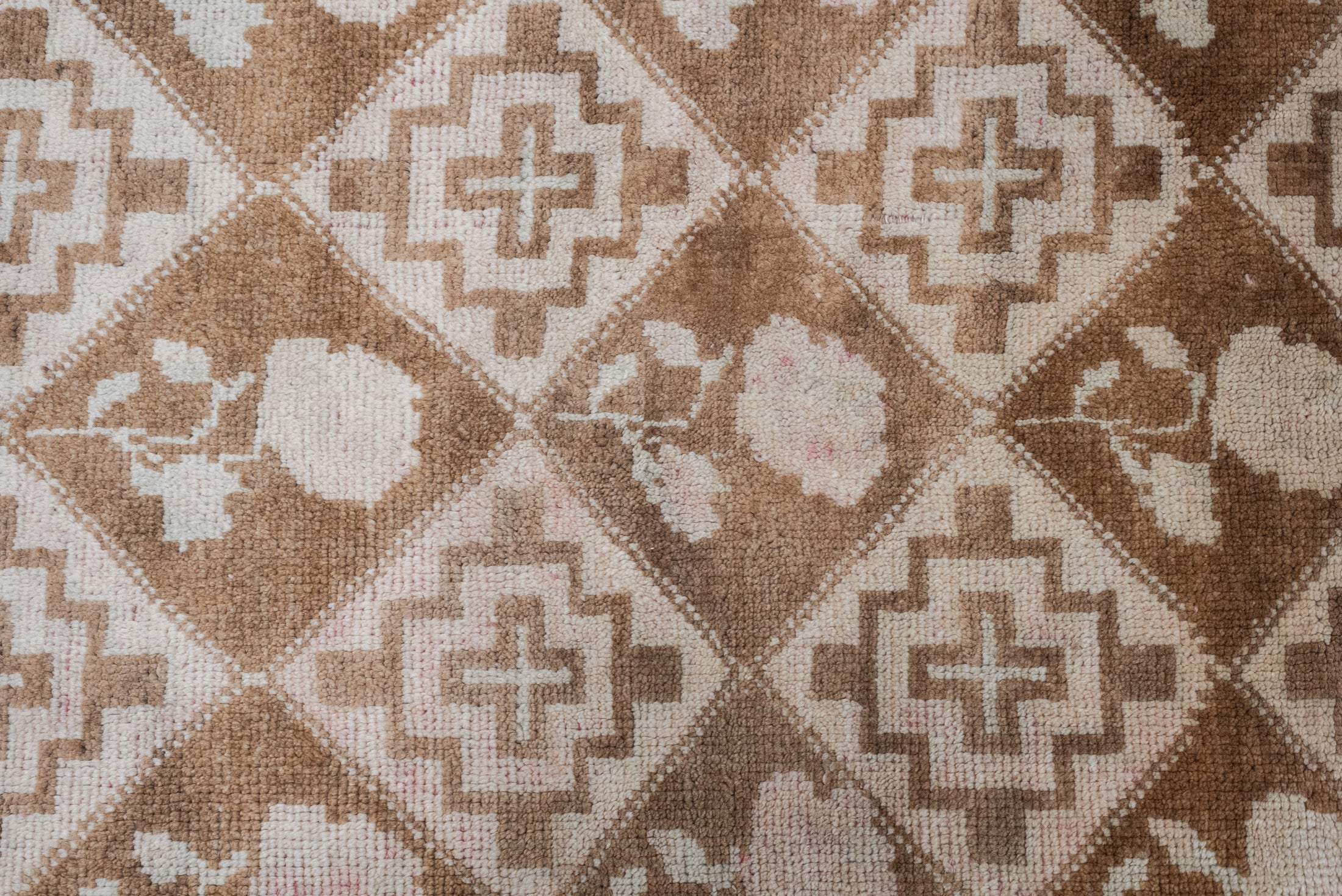 3'1 x 6'4 | CE-W-4374