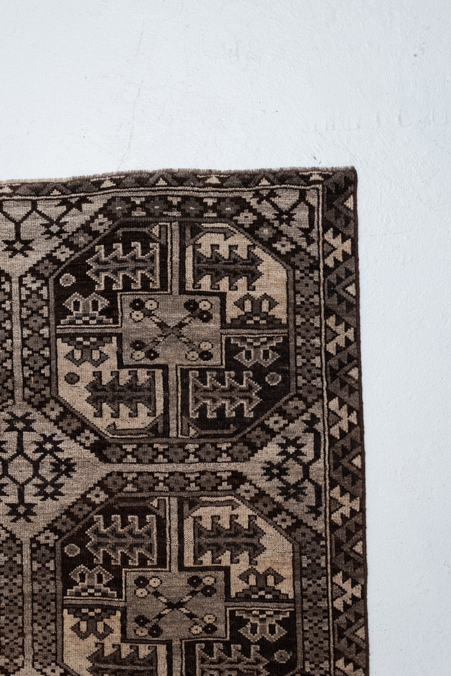 RERSERVED | MM | 3'7 x 4'9 | 1930s Small Vintage Rug | CE-W-3125