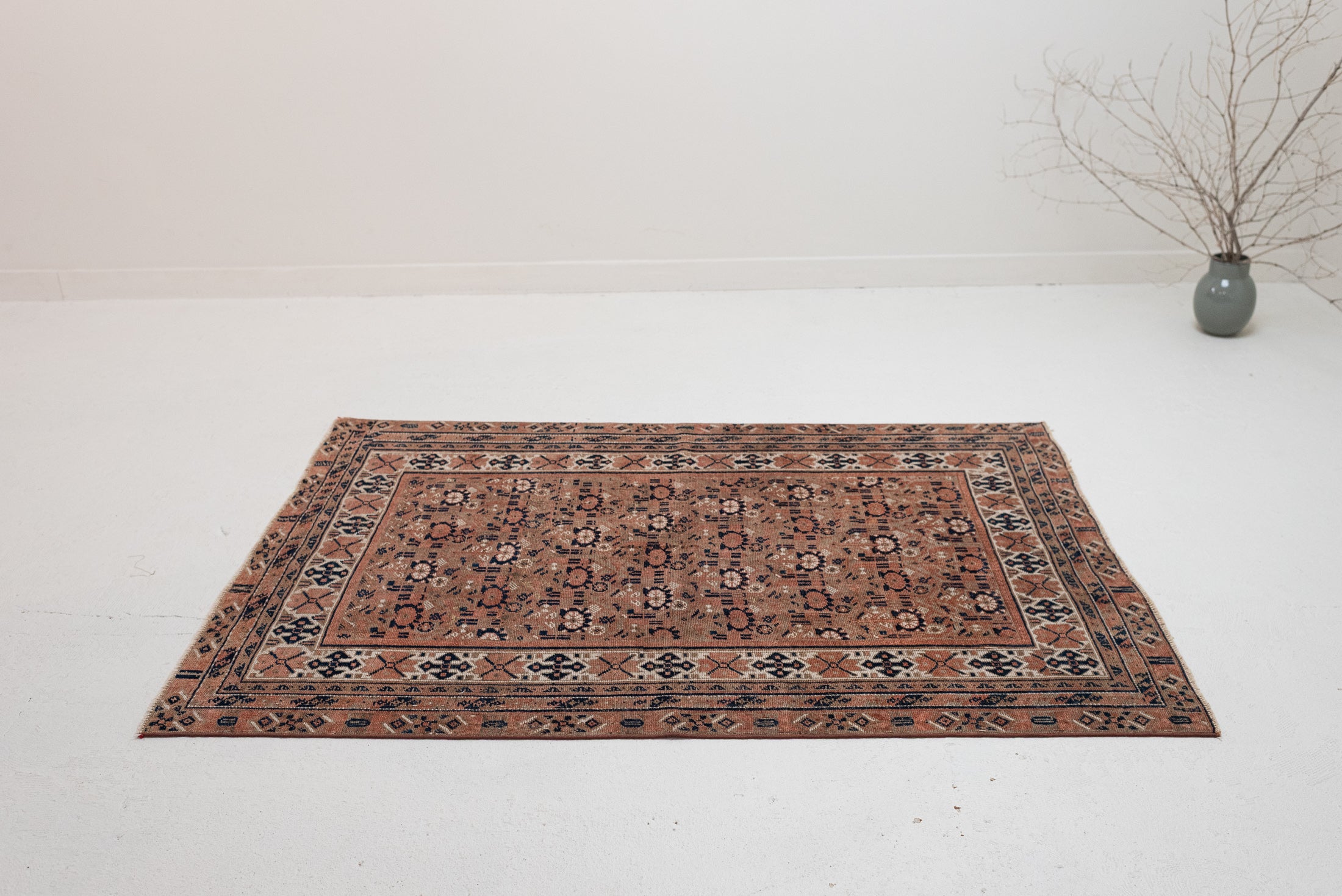 3&#39;10 x 5&#39;6 | Small Vintage Rug | CE-W-3117