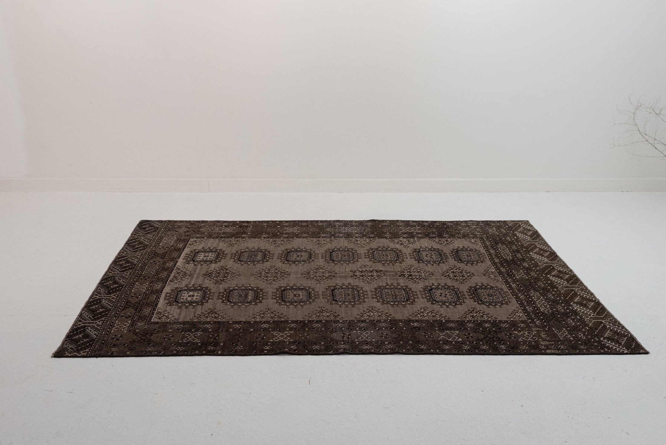 5&#39;0 x 7&#39;10 | Medium Afghan Vintage Rug | CE-W-3120