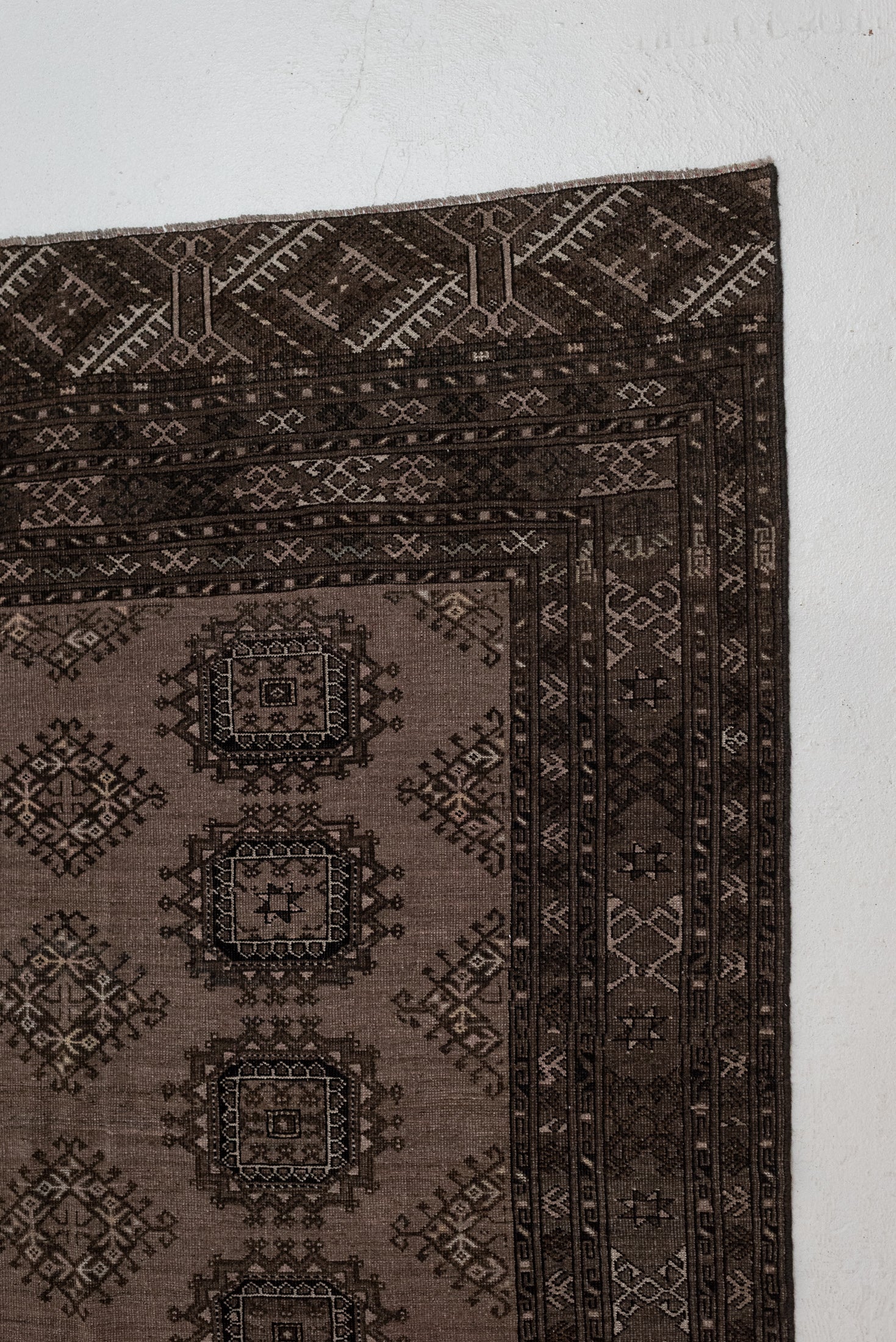 5&#39;0 x 7&#39;10 | Medium Afghan Vintage Rug | CE-W-3120