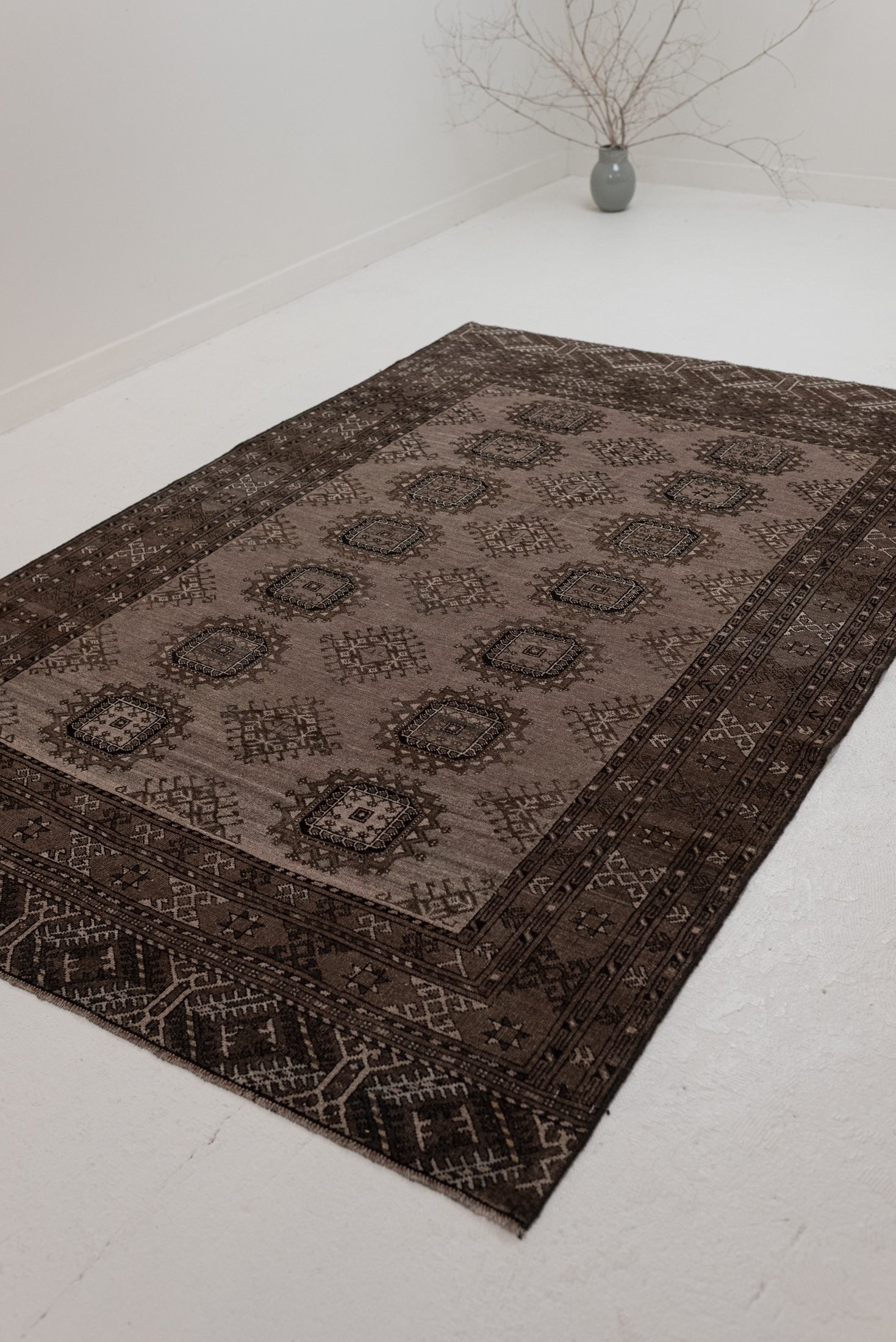 5&#39;0 x 7&#39;10 | Medium Afghan Vintage Rug | CE-W-3120