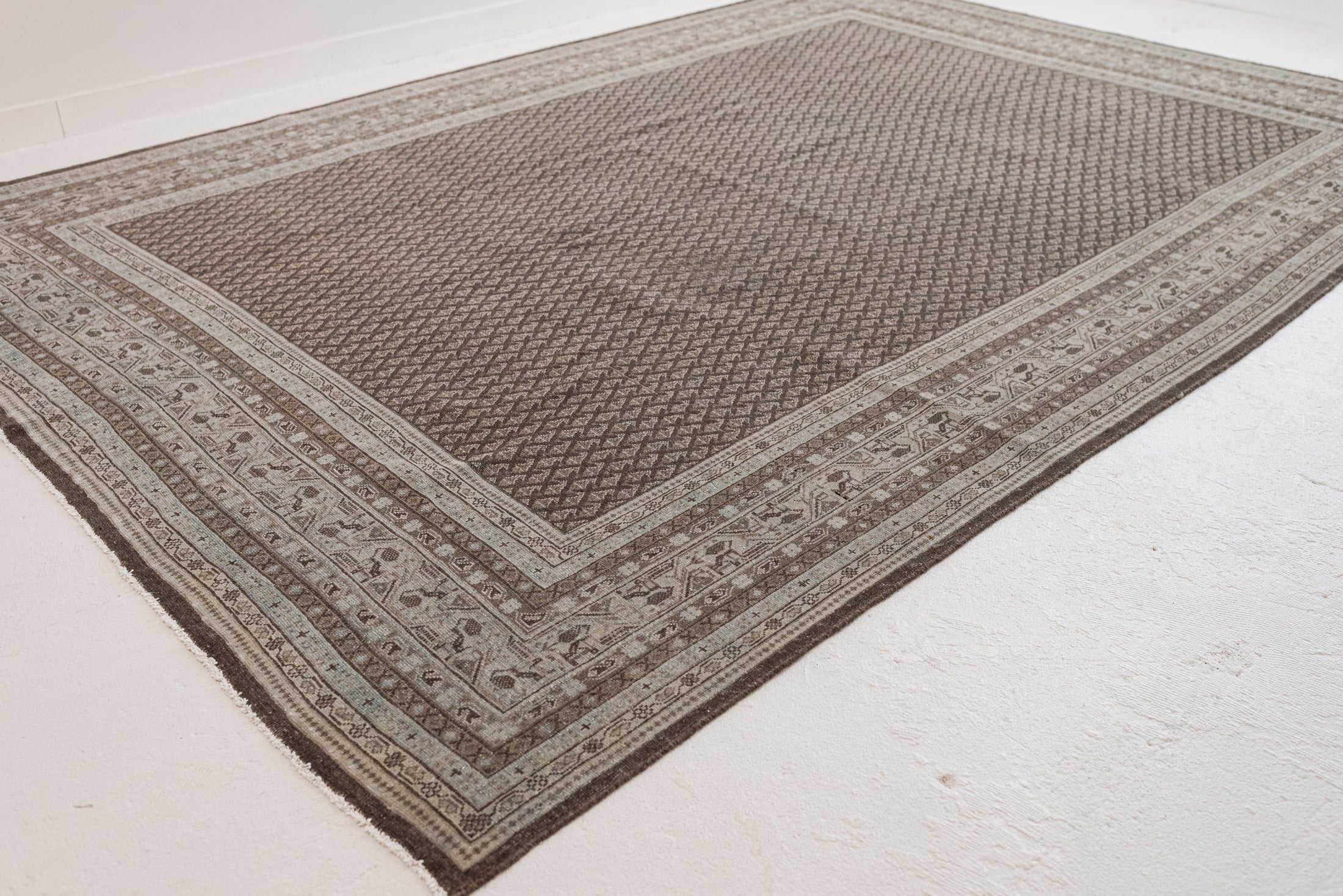 7&#39;4 x 10&#39;7 | Large Vintage Malayer | CE-V-3111