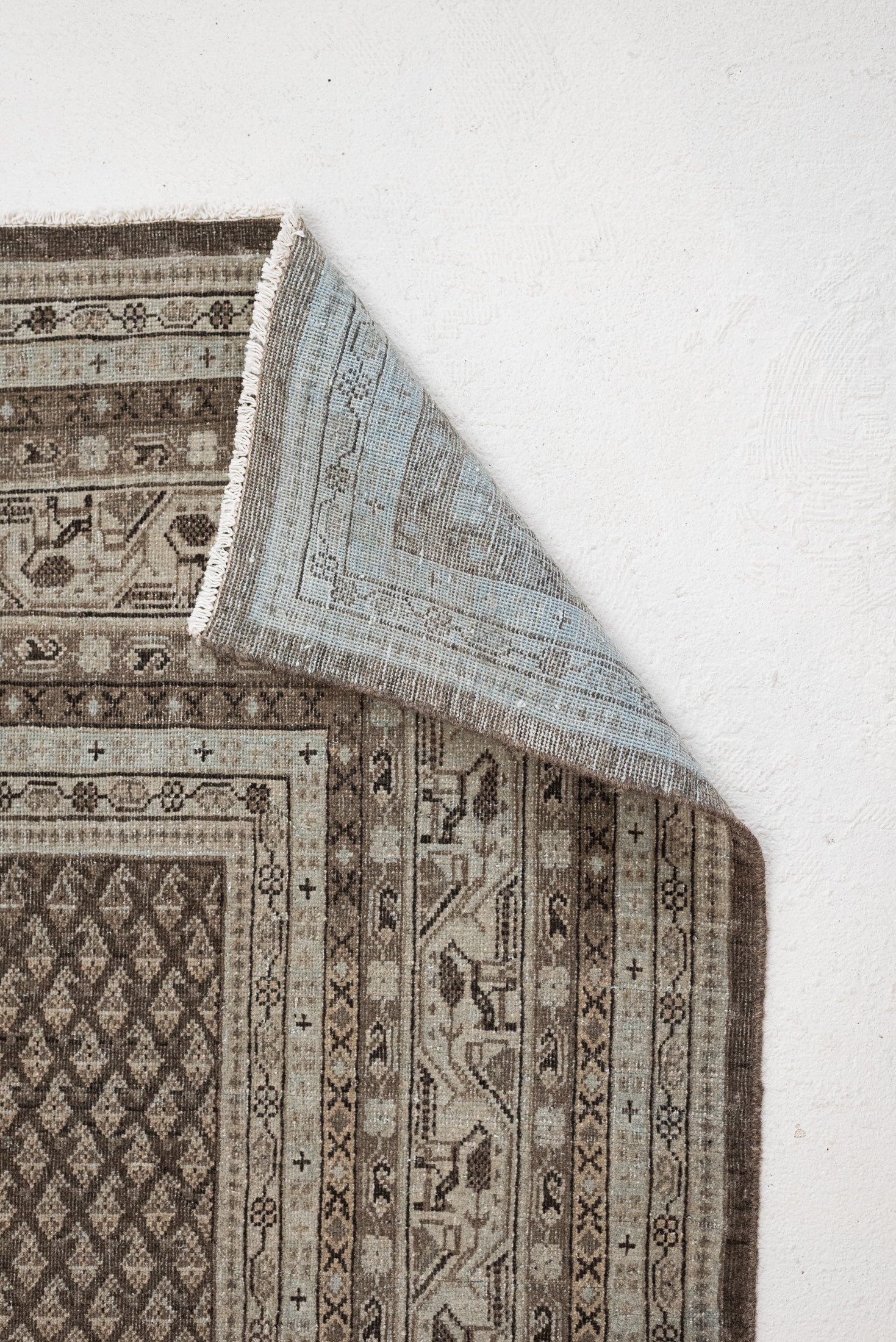 7&#39;4 x 10&#39;7 | Large Vintage Malayer | CE-V-3111