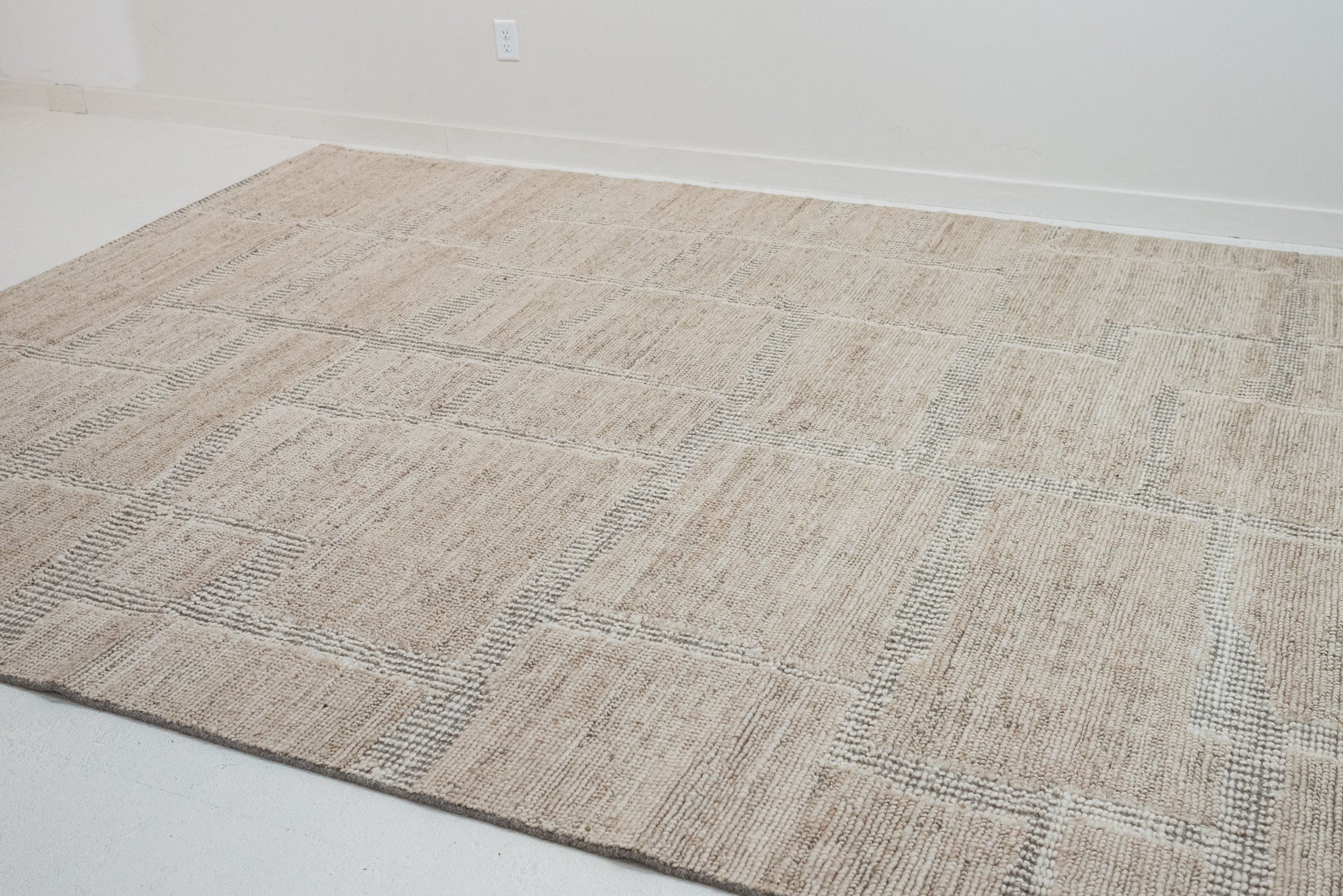 8&#39;6 x 11&#39;4 | Extra Large Chunky Wool Rug  | L-3144