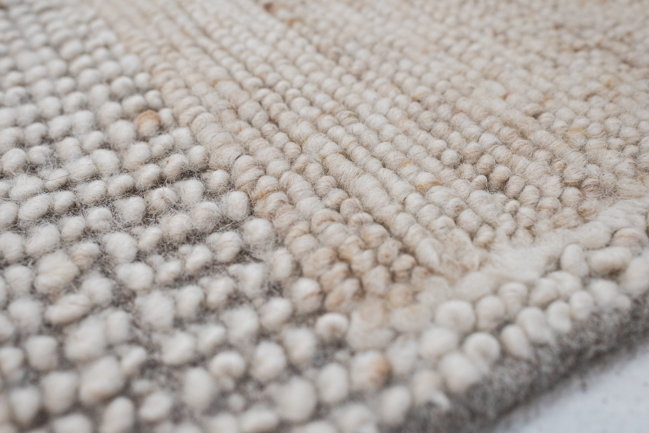 8&#39;6 x 11&#39;4 | Extra Large Chunky Wool Rug  | L-3144