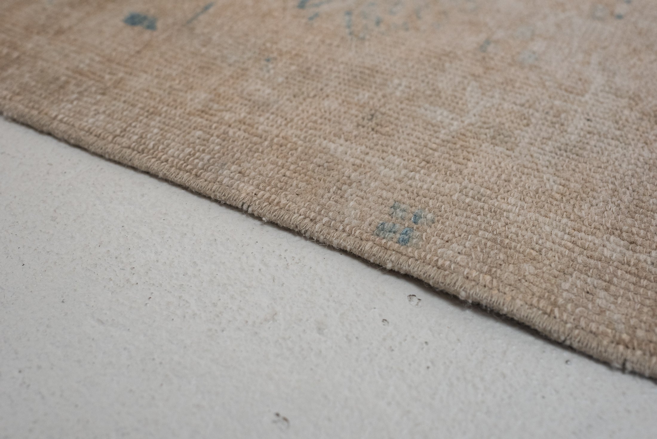 2&#39;1 x 10&#39;2 | Skinny Vintage Runner | R-3158