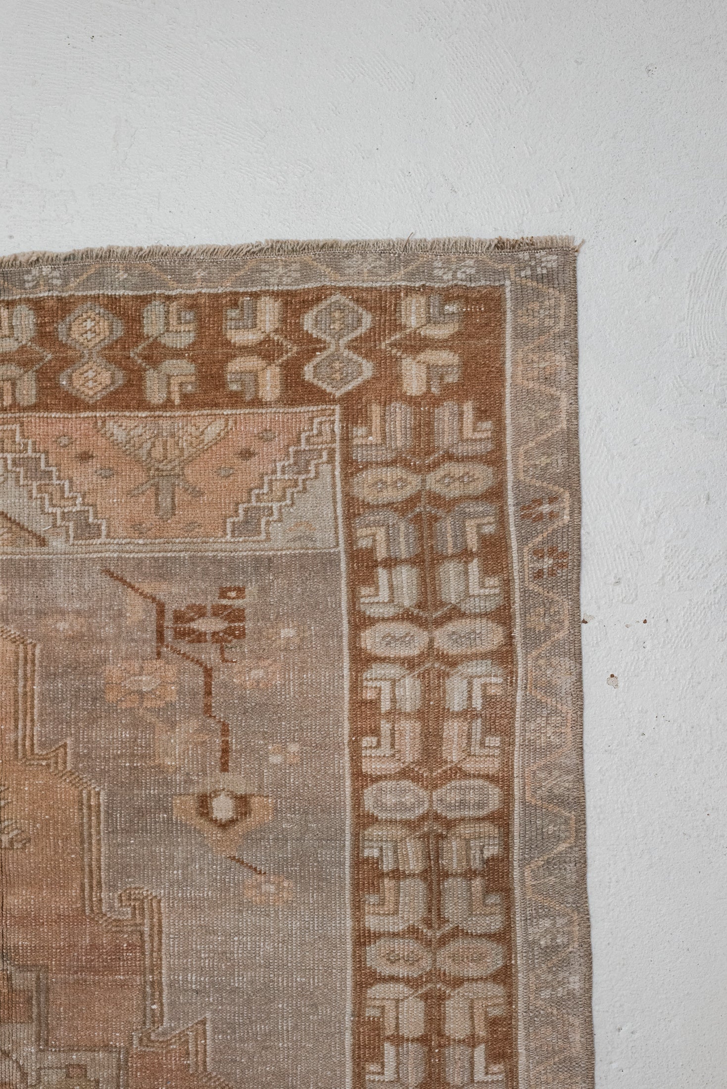 3&#39;10 x 7&#39;9 | Medium Light Anatolian Rug | W-3163
