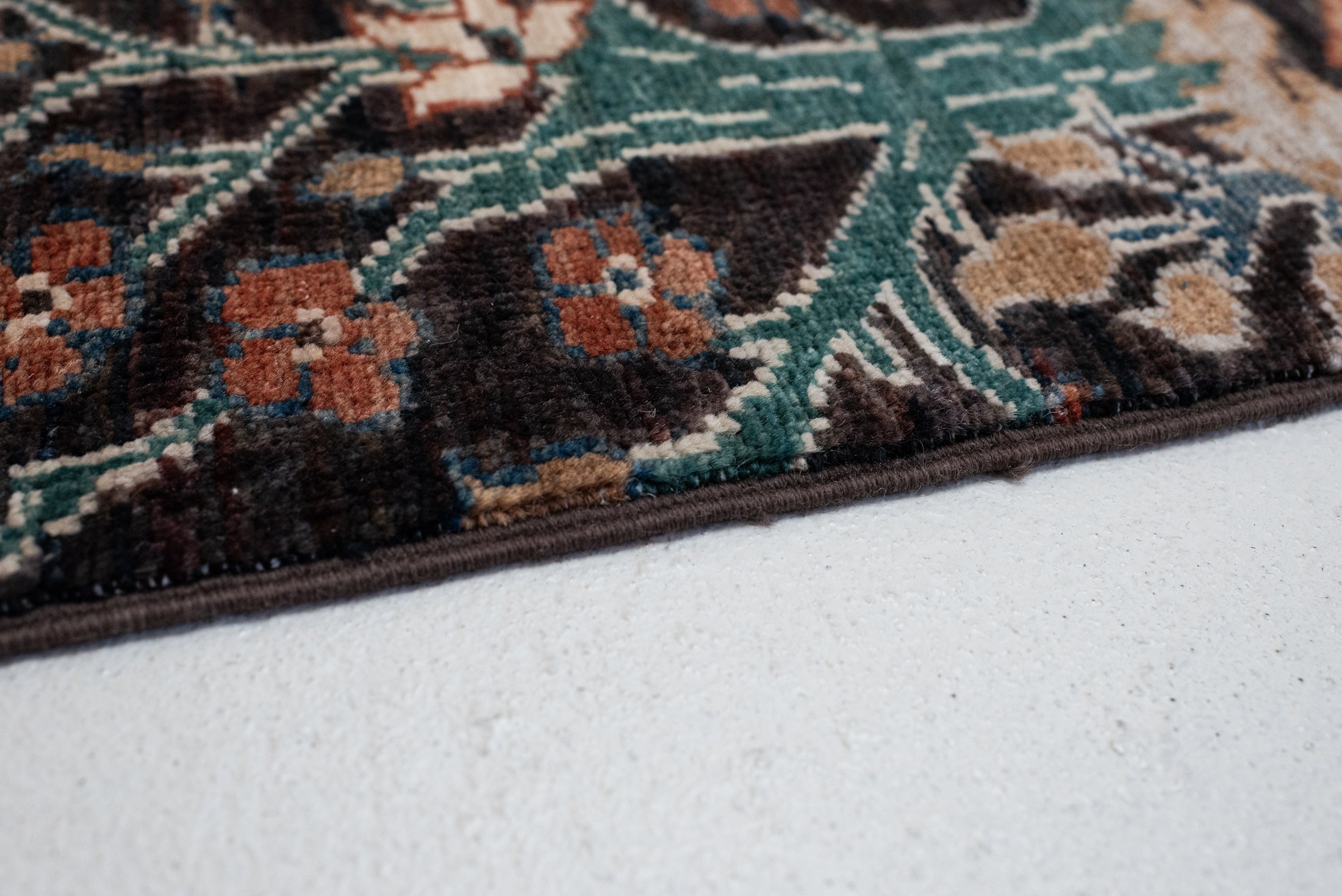 3&#39;11 x 5&#39;11 | Medium Bird Rug | N-3181