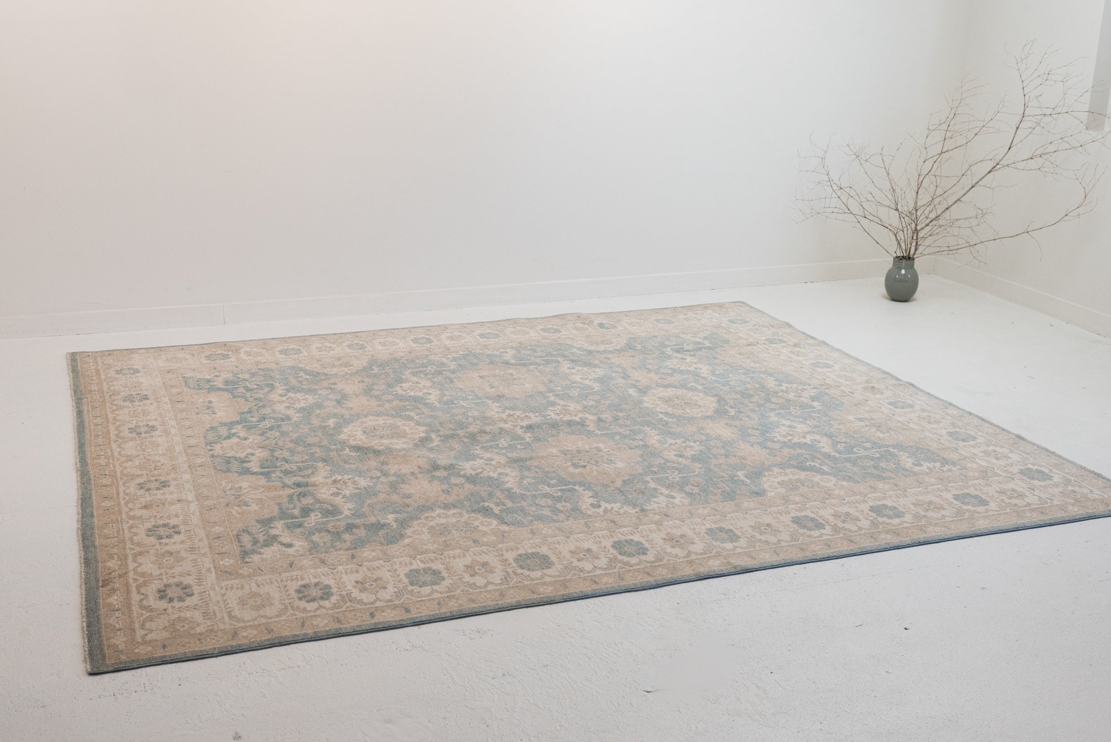 8&#39;0 x 9&#39;10 | New Light Blue Large Rug | D-3180