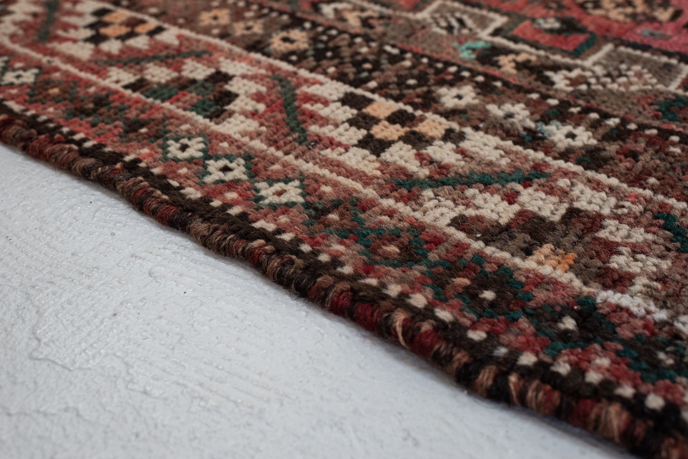 4&#39;2 x 10&#39;6 | Wide Vintage Runner | R-3175