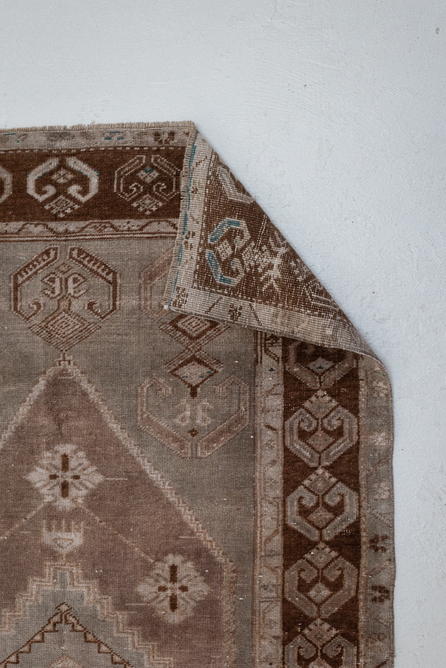 3&#39;4 x 6&#39;10 | Vintage Anatolian Runner | W-3167