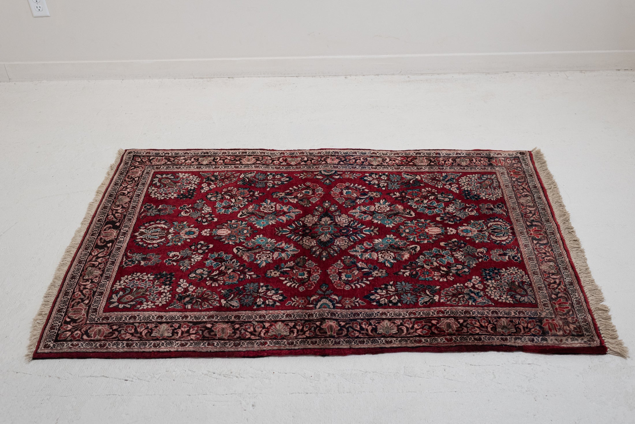 3'4 x 5'2 | CE-W-4369