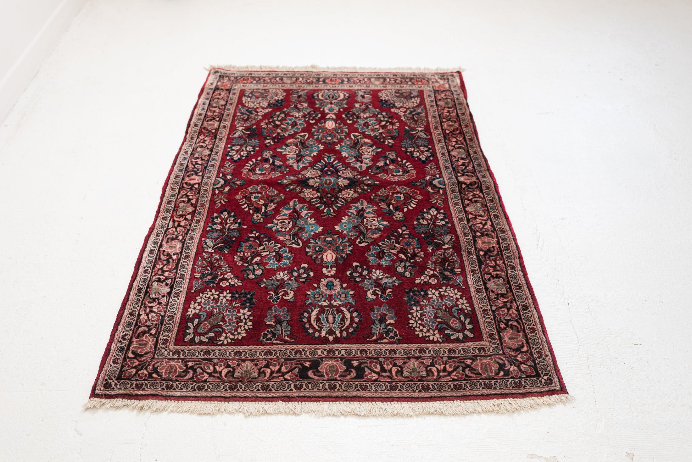 3'4 x 5'2 | CE-W-4369