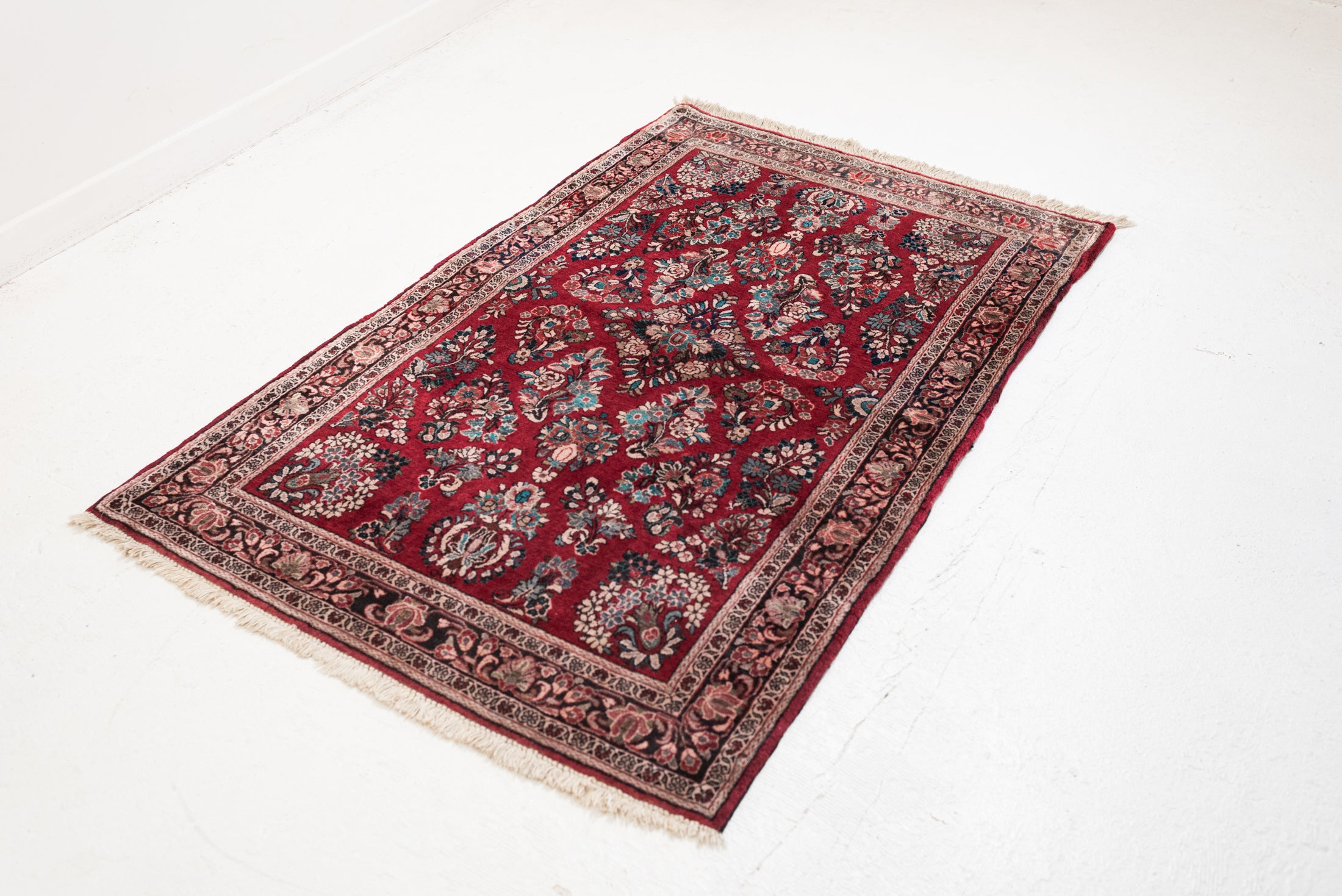 3'4 x 5'2 | CE-W-4369