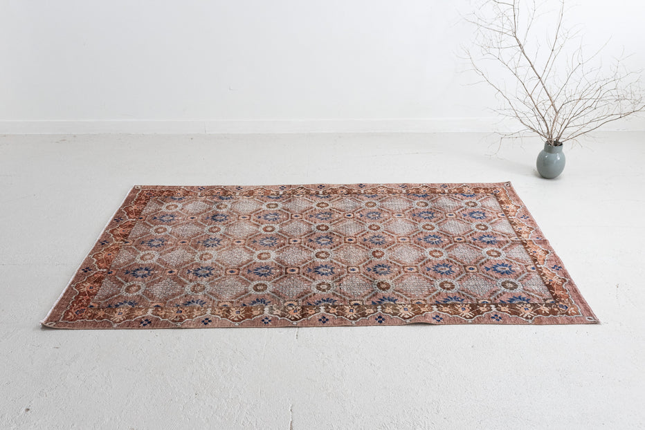 4'4 x 7'0 | W-2668 – Curio Rugs