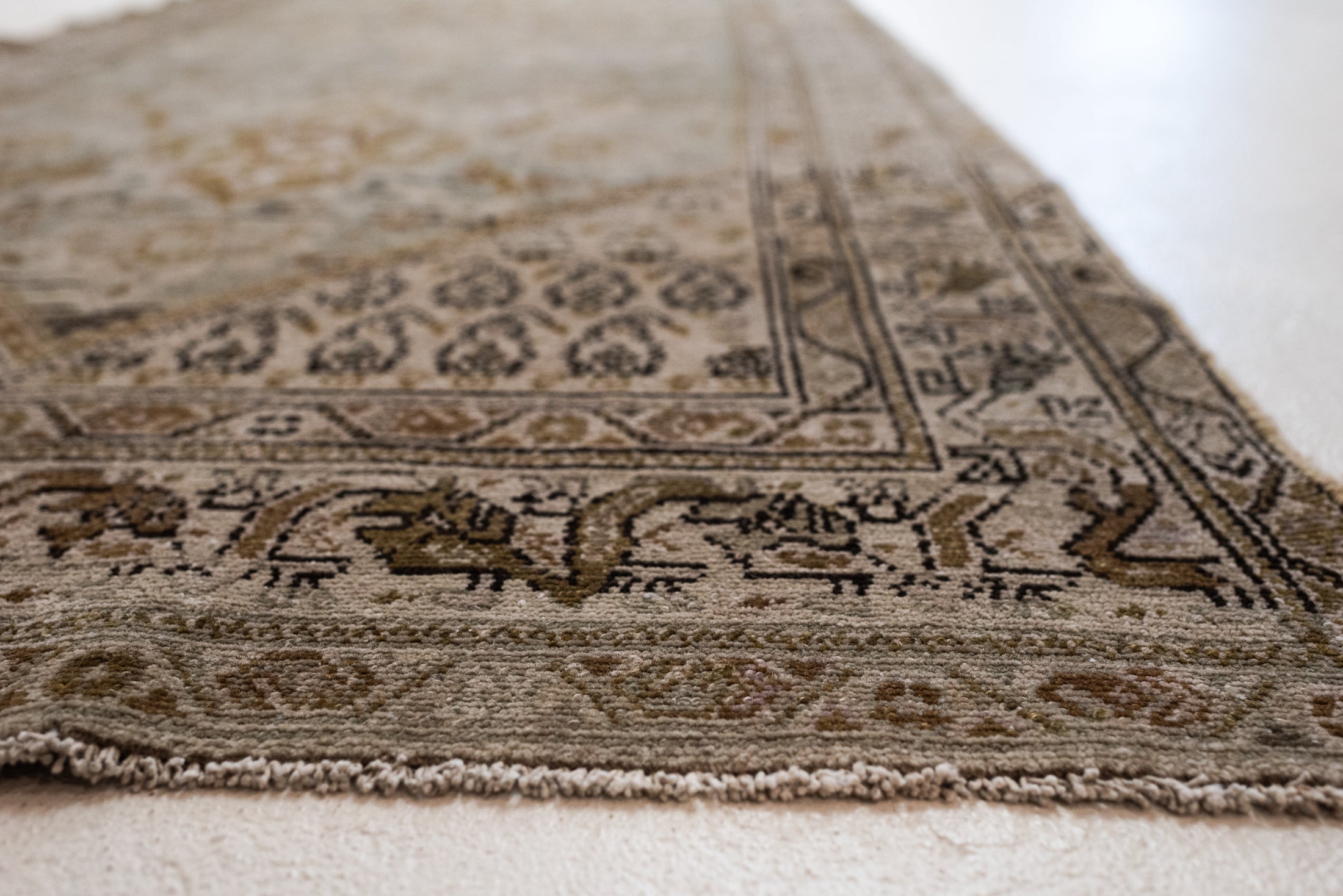 Reserved | OHMH | 3'5 x 19'6 | Extra Long Runner | R-3817