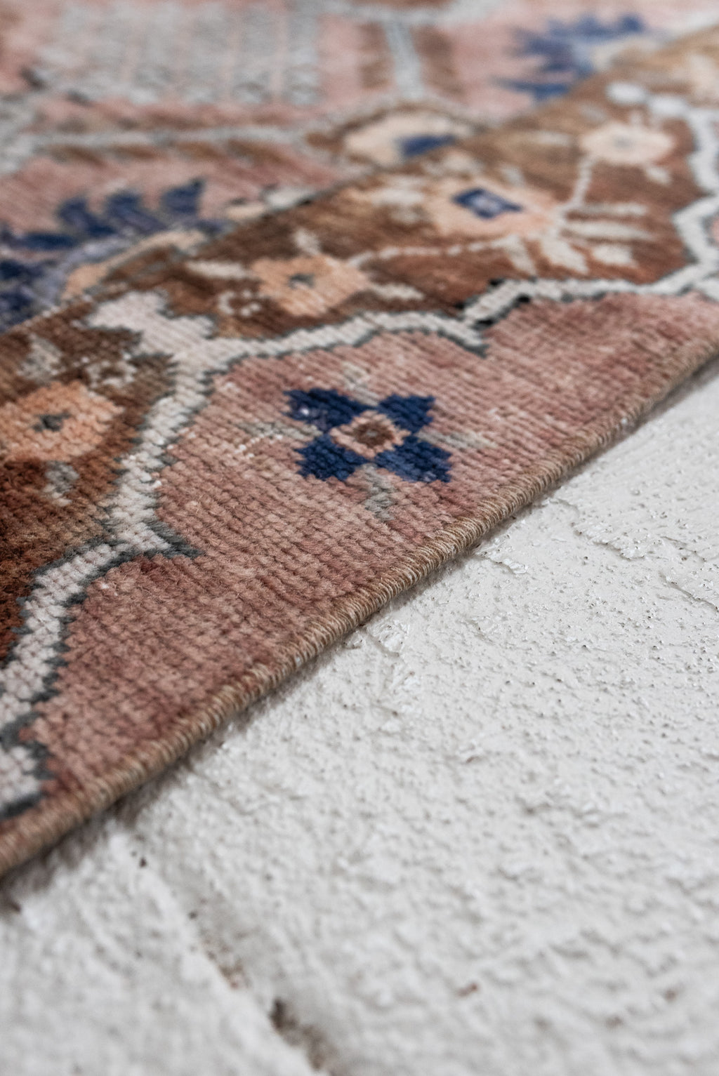4'4 x 7'0 | W-2668 – Curio Rugs