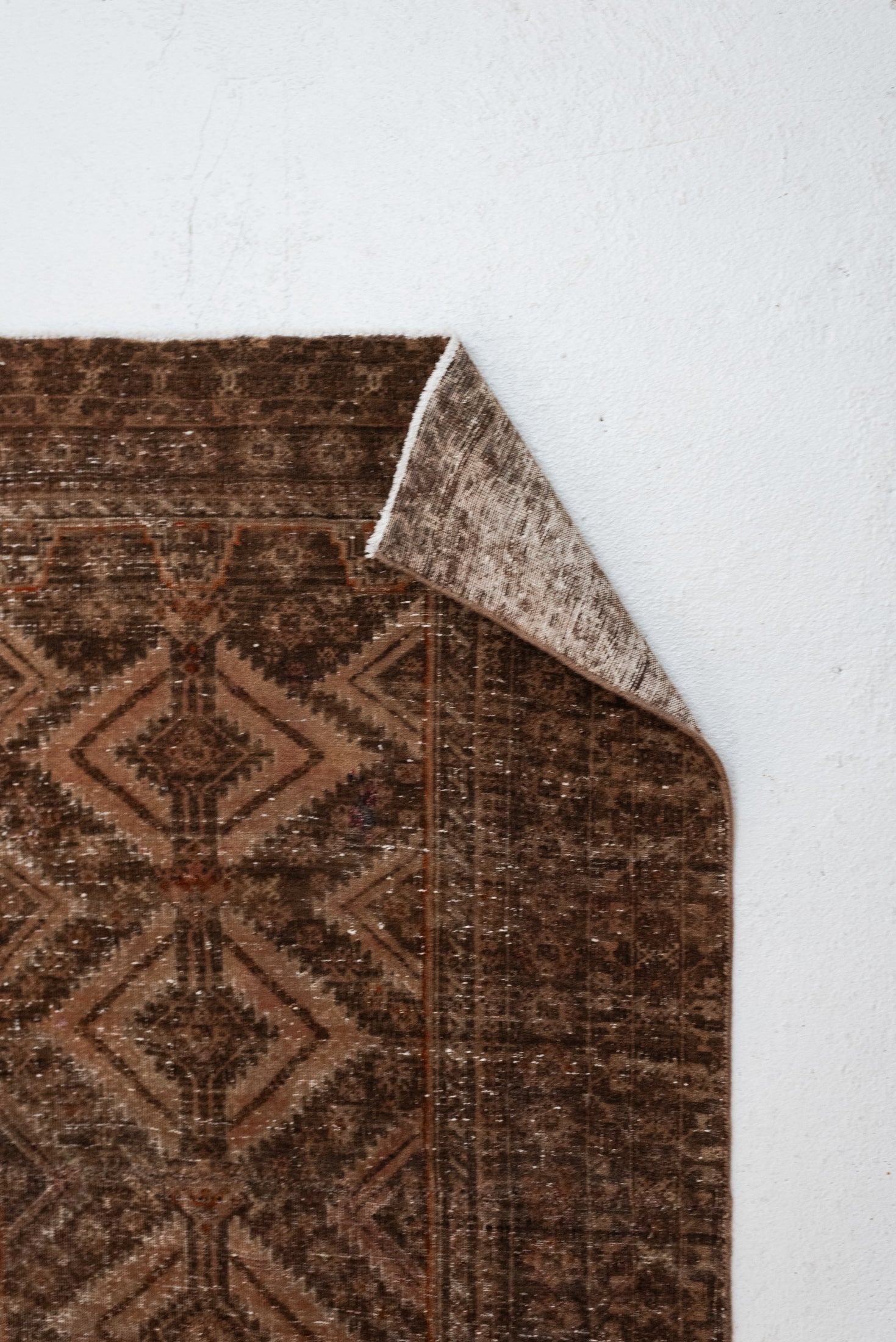 2&#39;10 x 5&#39;0 | Small Vintage Malayer | W-3194