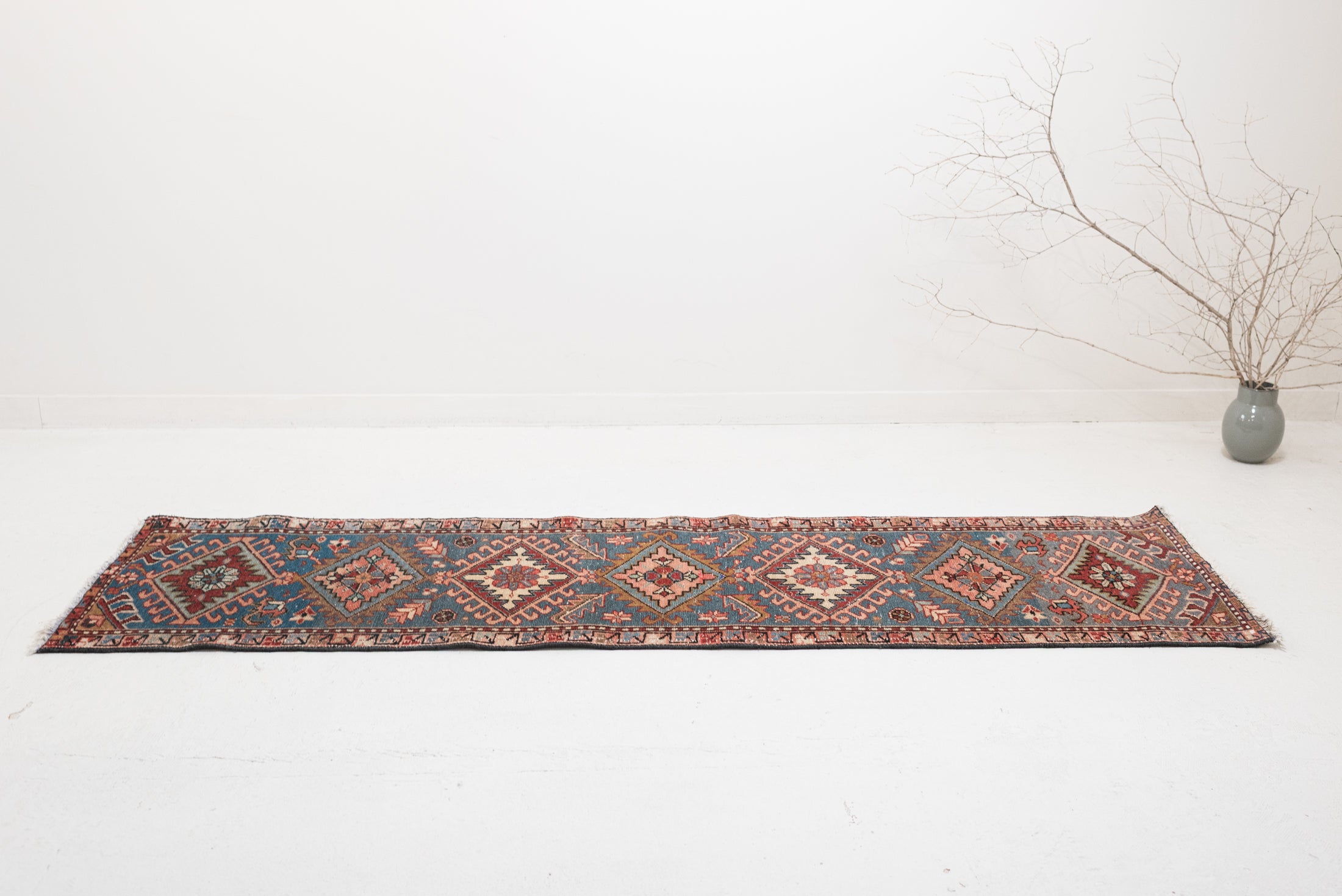 2'2 X 7'9 | R-4249