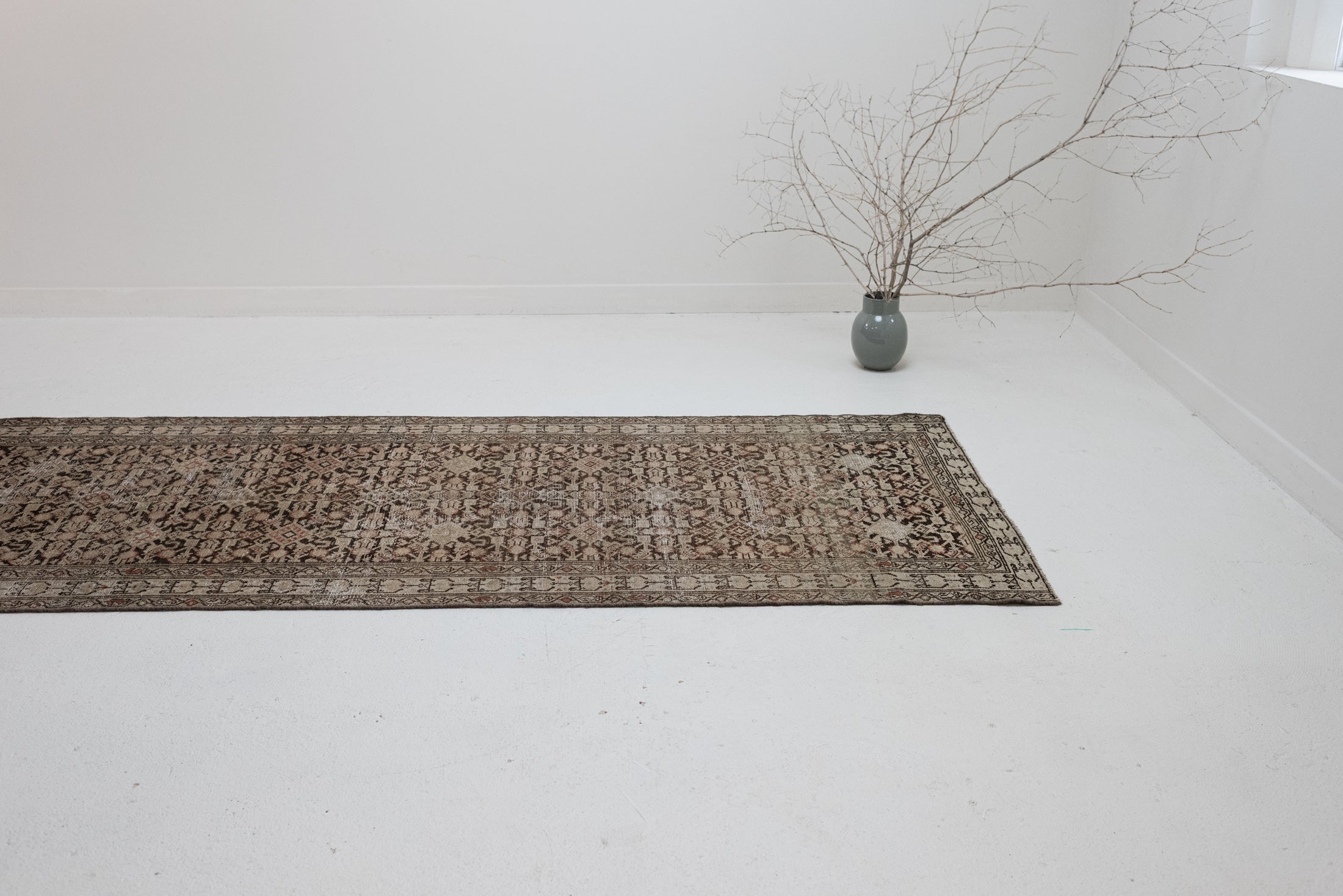 3&#39;3 x 12&#39;10 | Classic Malayer Runner | R-3281