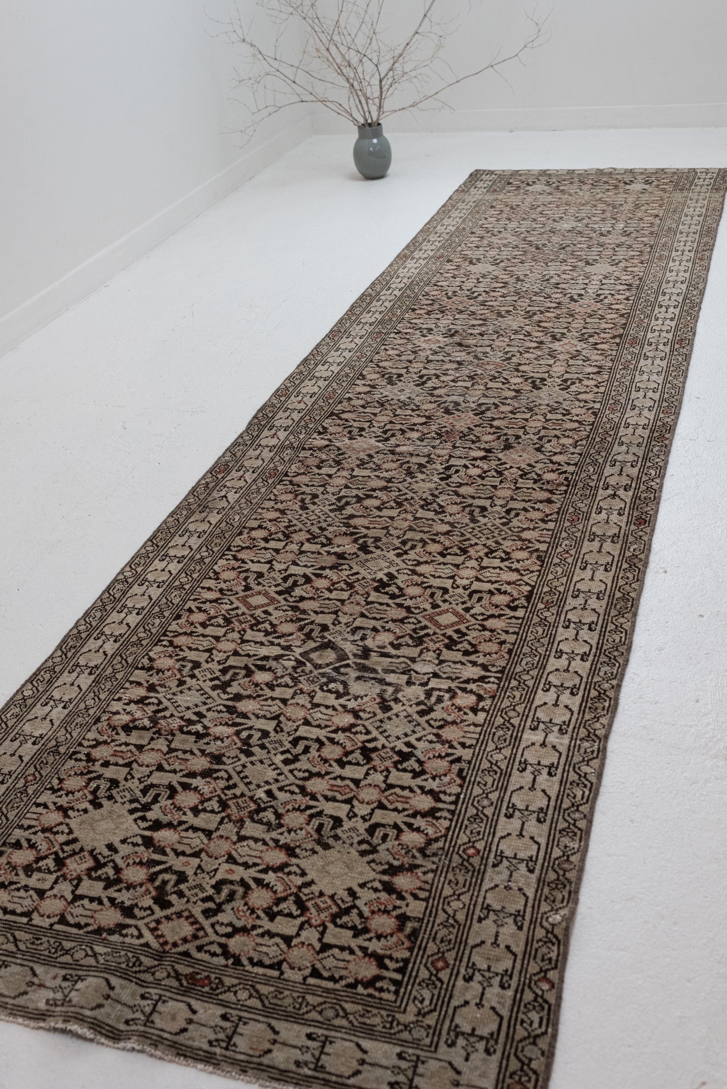 3&#39;3 x 12&#39;10 | Classic Malayer Runner | R-3281
