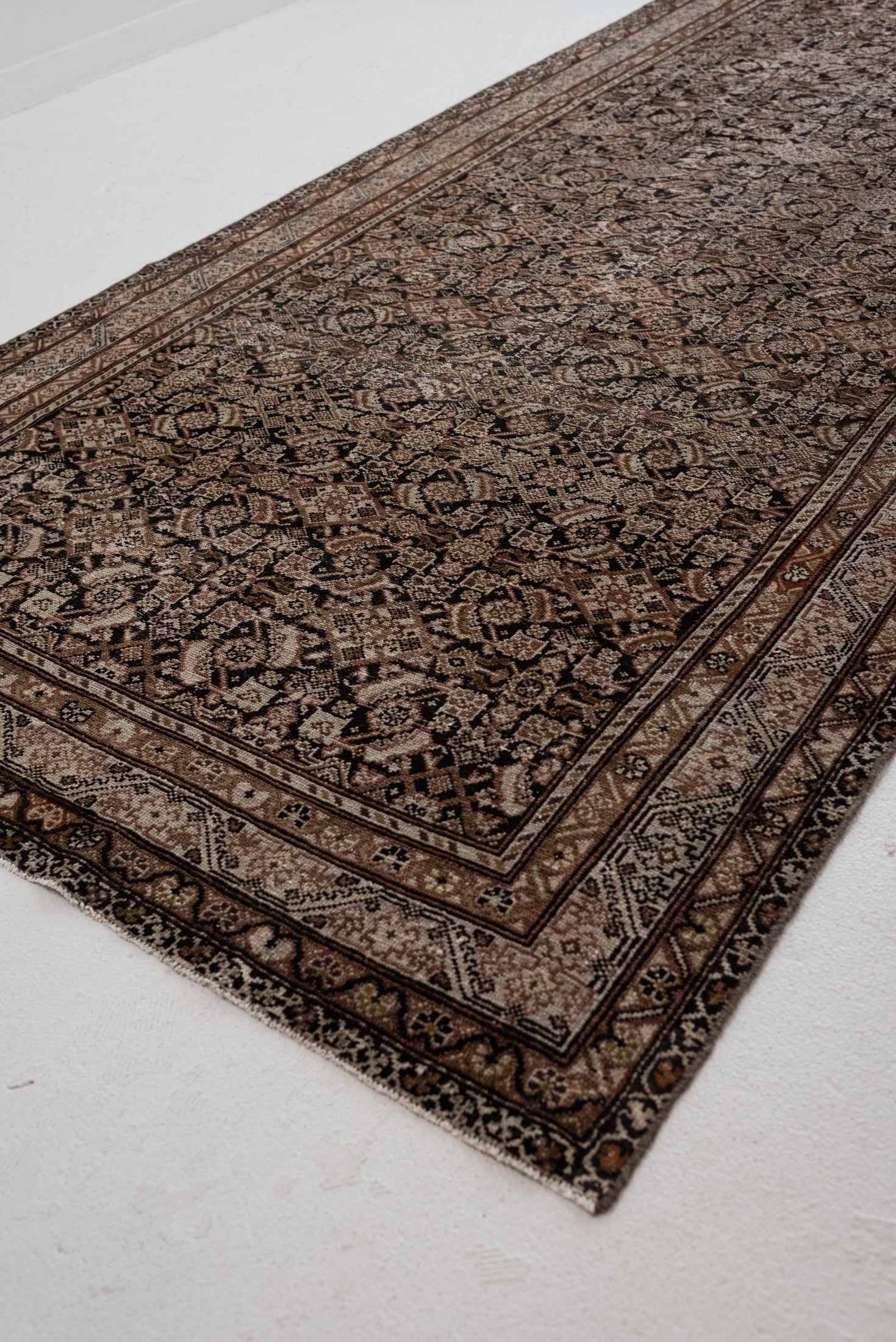 4&#39;10 x 11&#39;4 | Wide Malayer Vintage Runner | R-3282