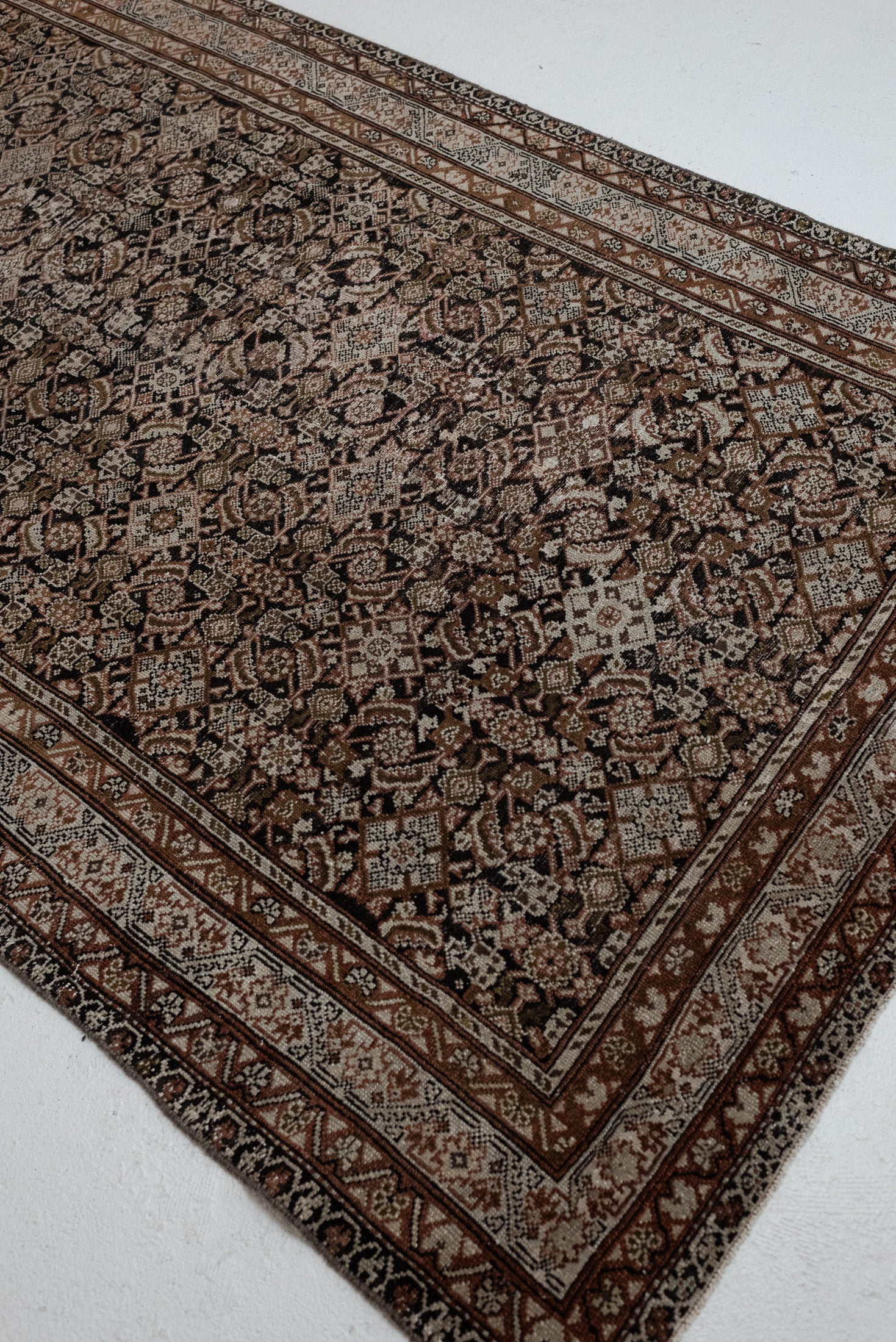 4&#39;10 x 11&#39;4 | Wide Malayer Vintage Runner | R-3282