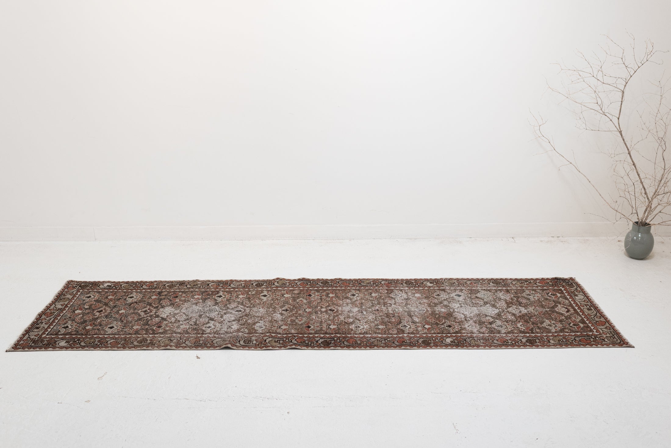Reserved | OHMH | 2'6 x 9'0 | R-4122