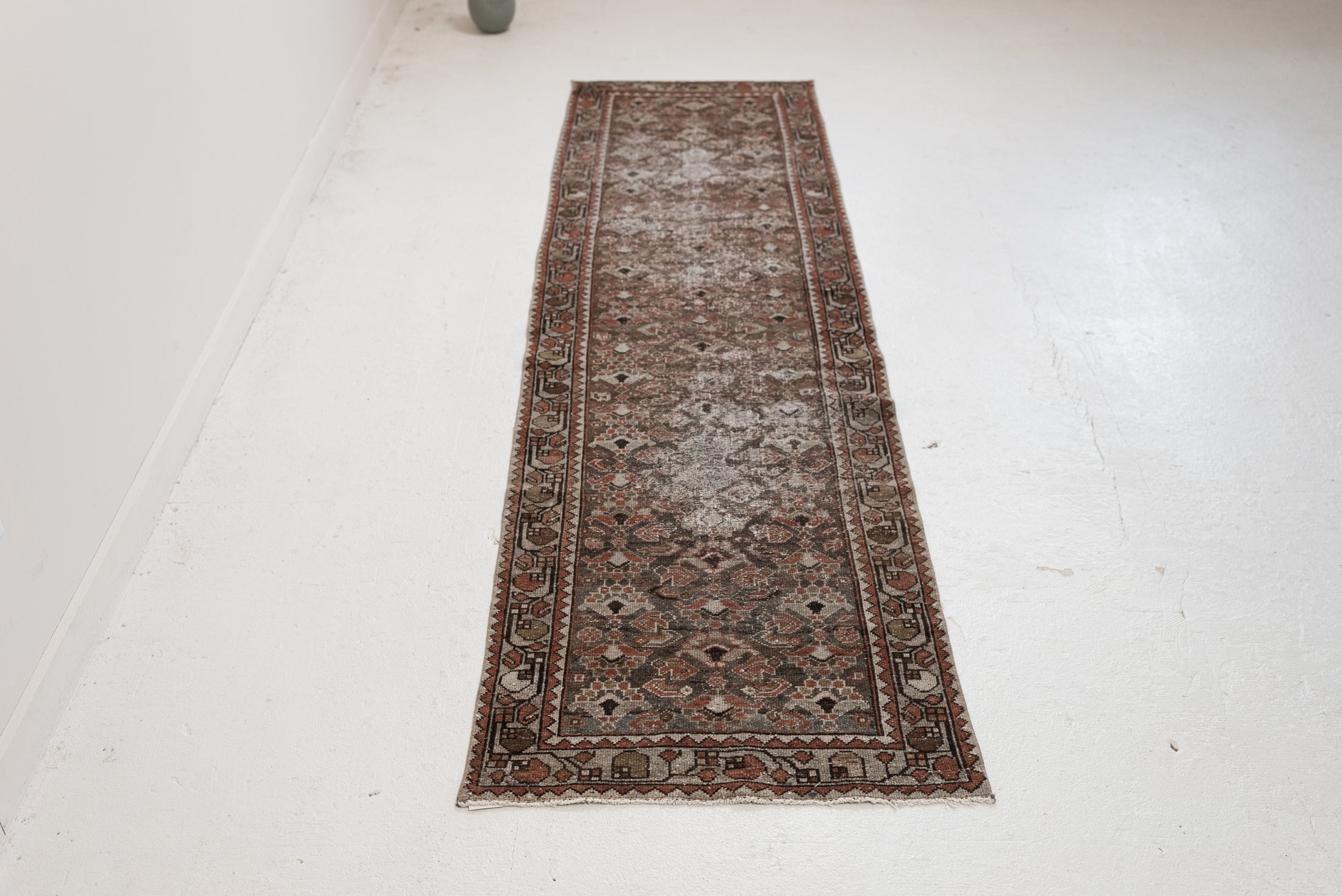 Reserved | OHMH | 2'6 x 9'0 | R-4122
