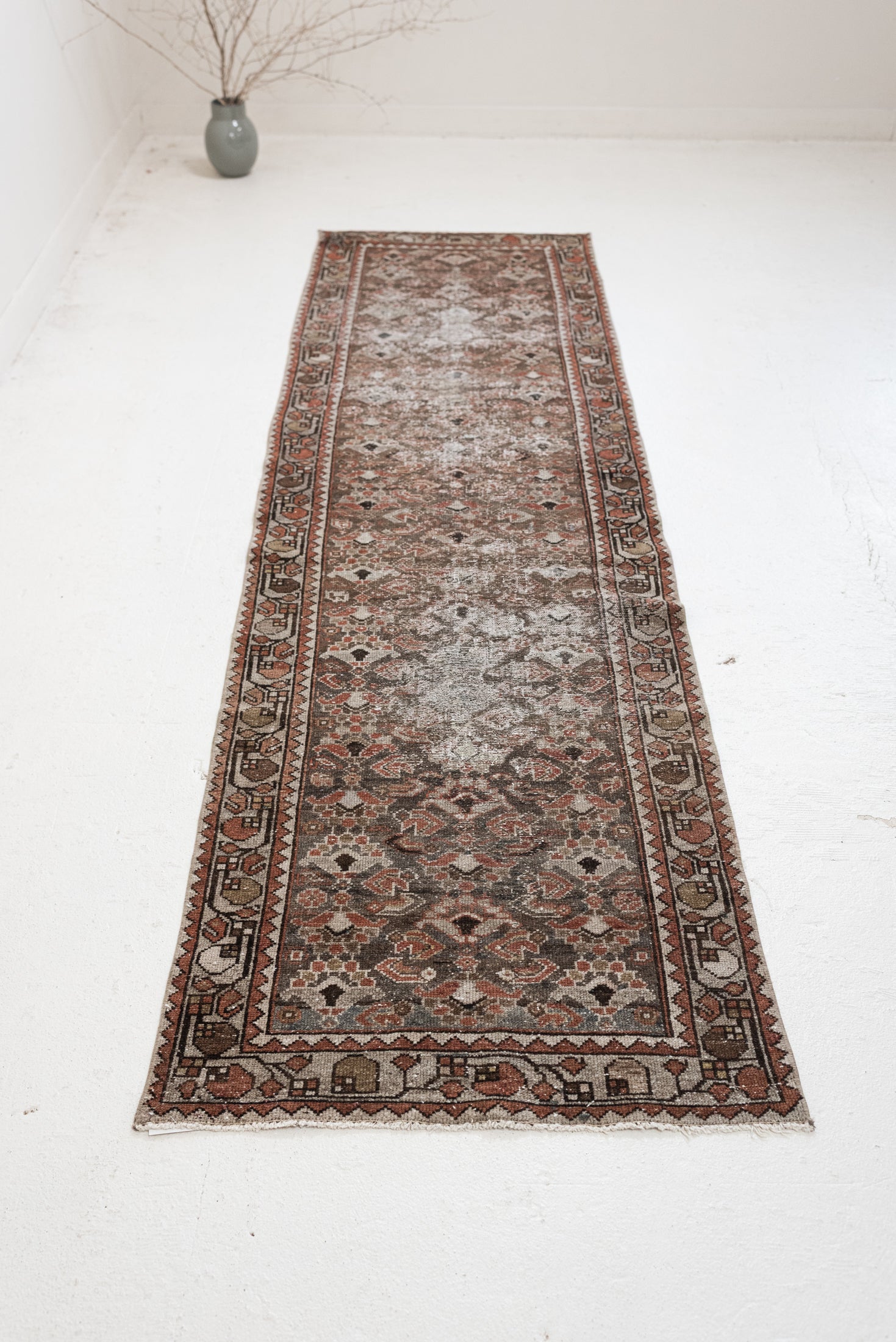 Reserved | OHMH | 2'6 x 9'0 | R-4122
