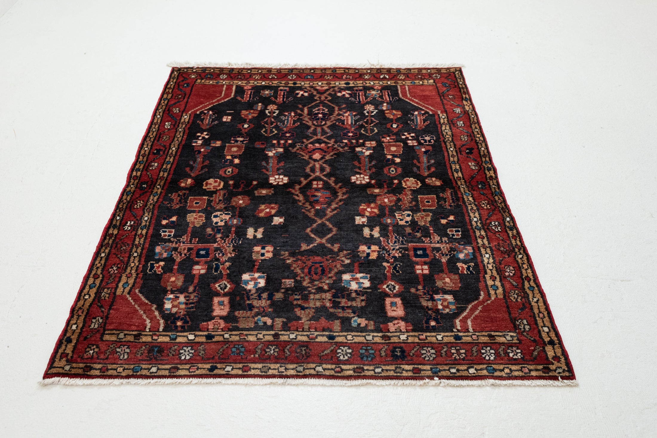 3&#39;9 x 5&#39;0 | CE-N-3243