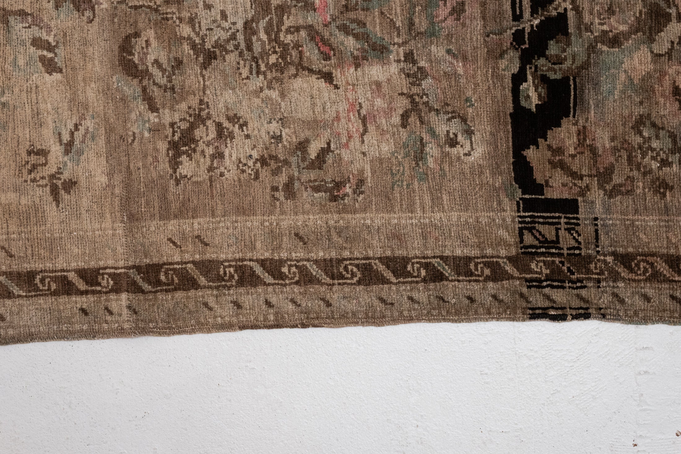 4&#39;3 x 10&#39;4 | Wide Floral Runner | CE-R-3244