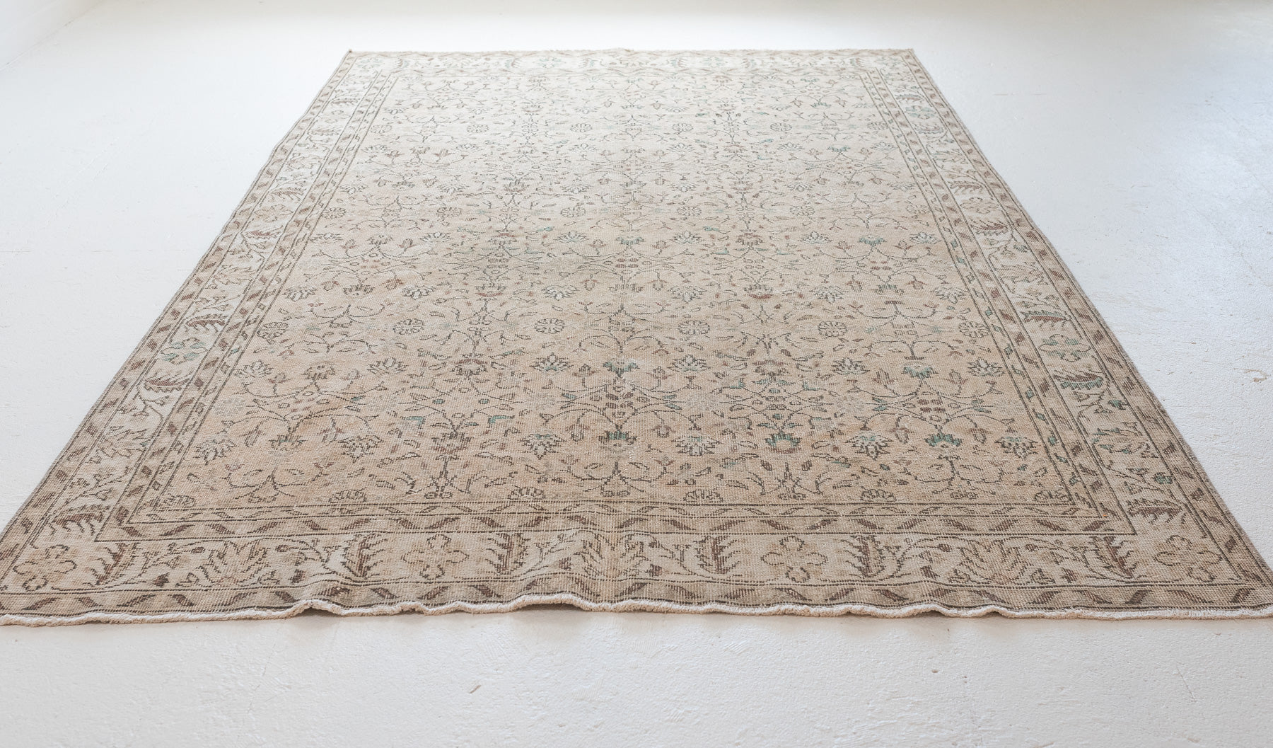 121×210”Zero Gravity”ViNTAGE TURKiSH RUG Amazon.com: Turkish Rug, Large Rug, Vintage Rug, Antique