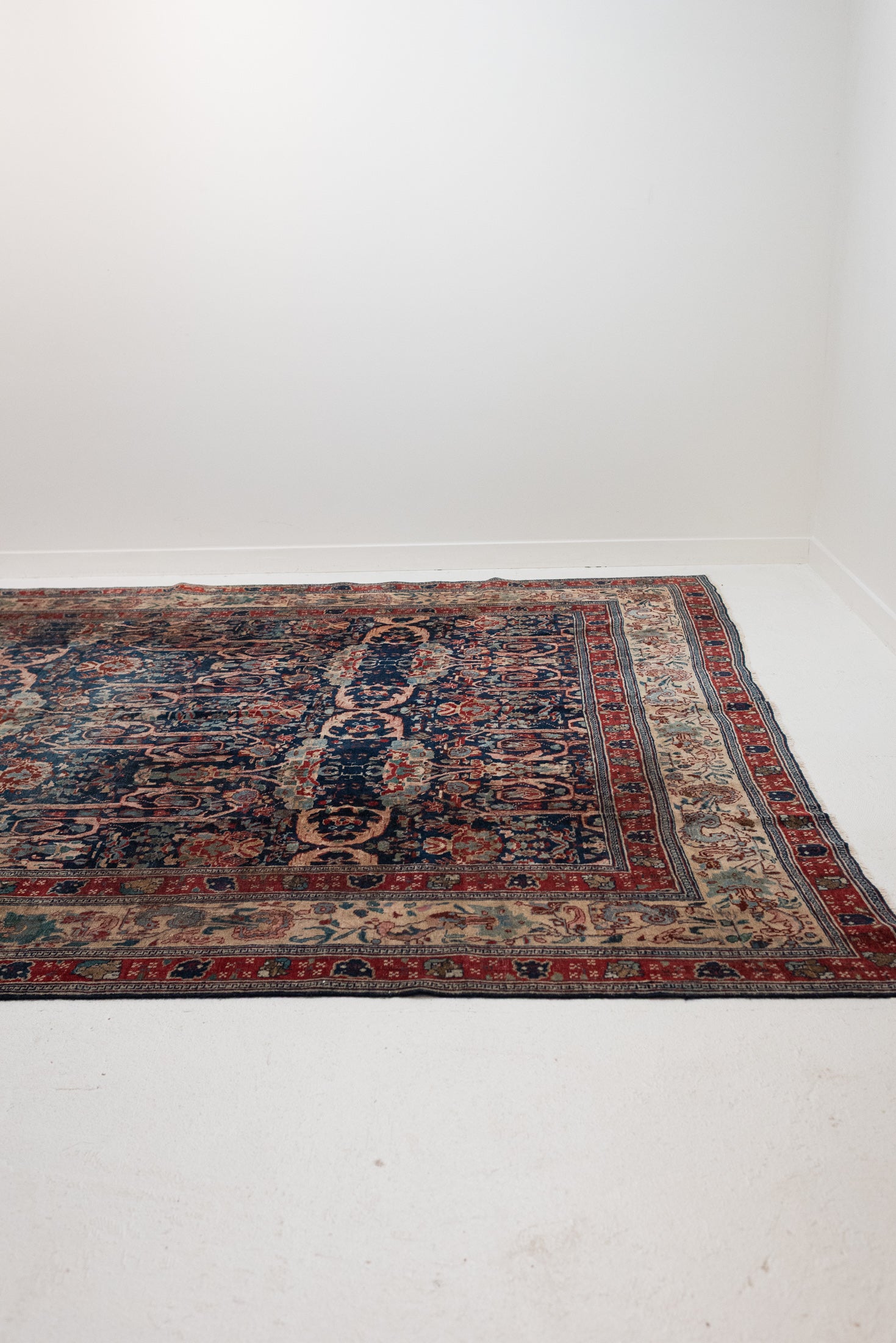 8&#39;5 x 12&#39;1 | Large Antique Tabriz |  M-3284