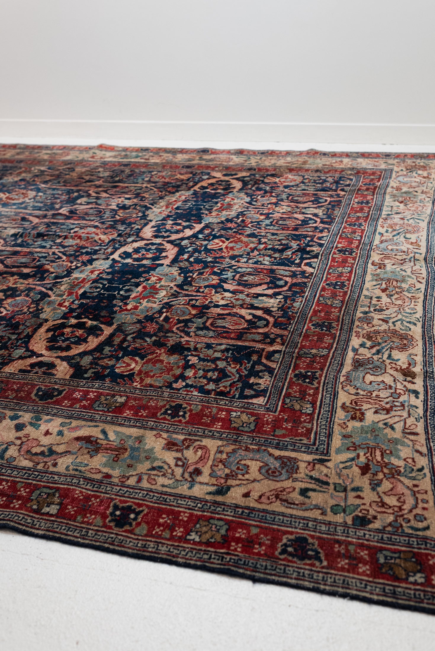 8&#39;5 x 12&#39;1 | Large Antique Tabriz |  M-3284