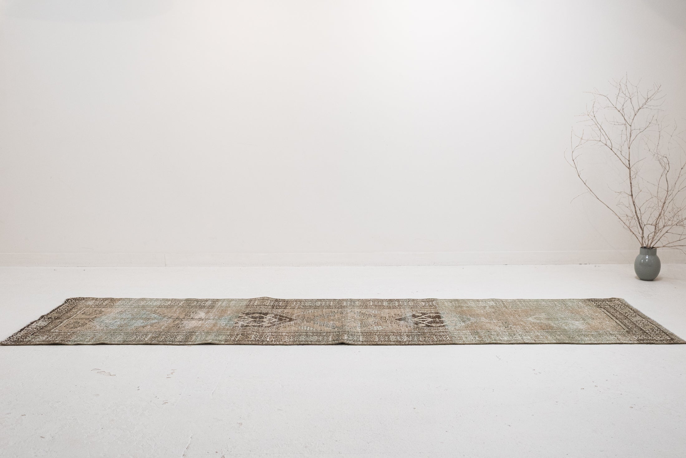 Reserved | OHMH | 2'9 x 10'5 | CE-R-4301