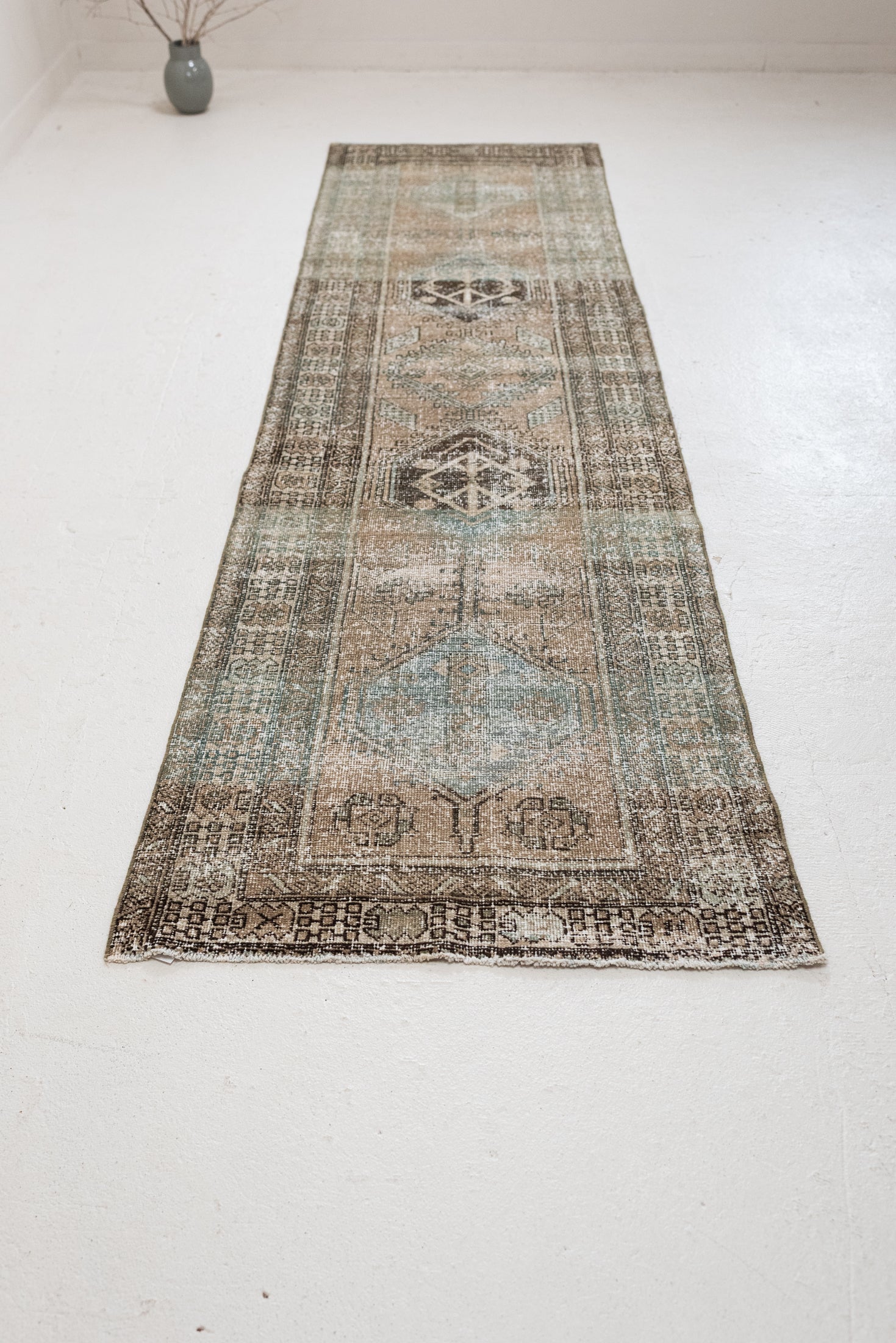 Reserved | OHMH | 2'9 x 10'5 | CE-R-4301