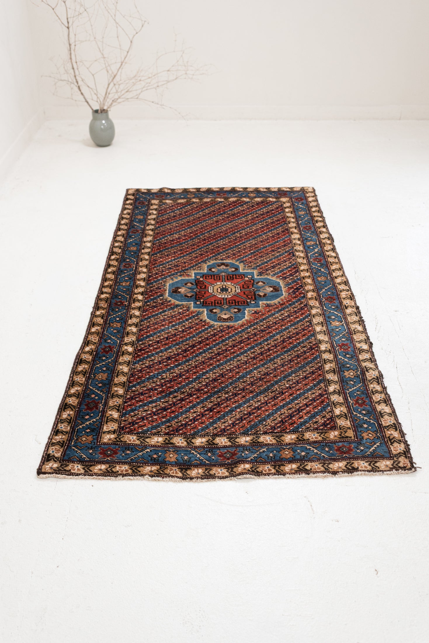 3'3 x 6'6 | CE-W-4378