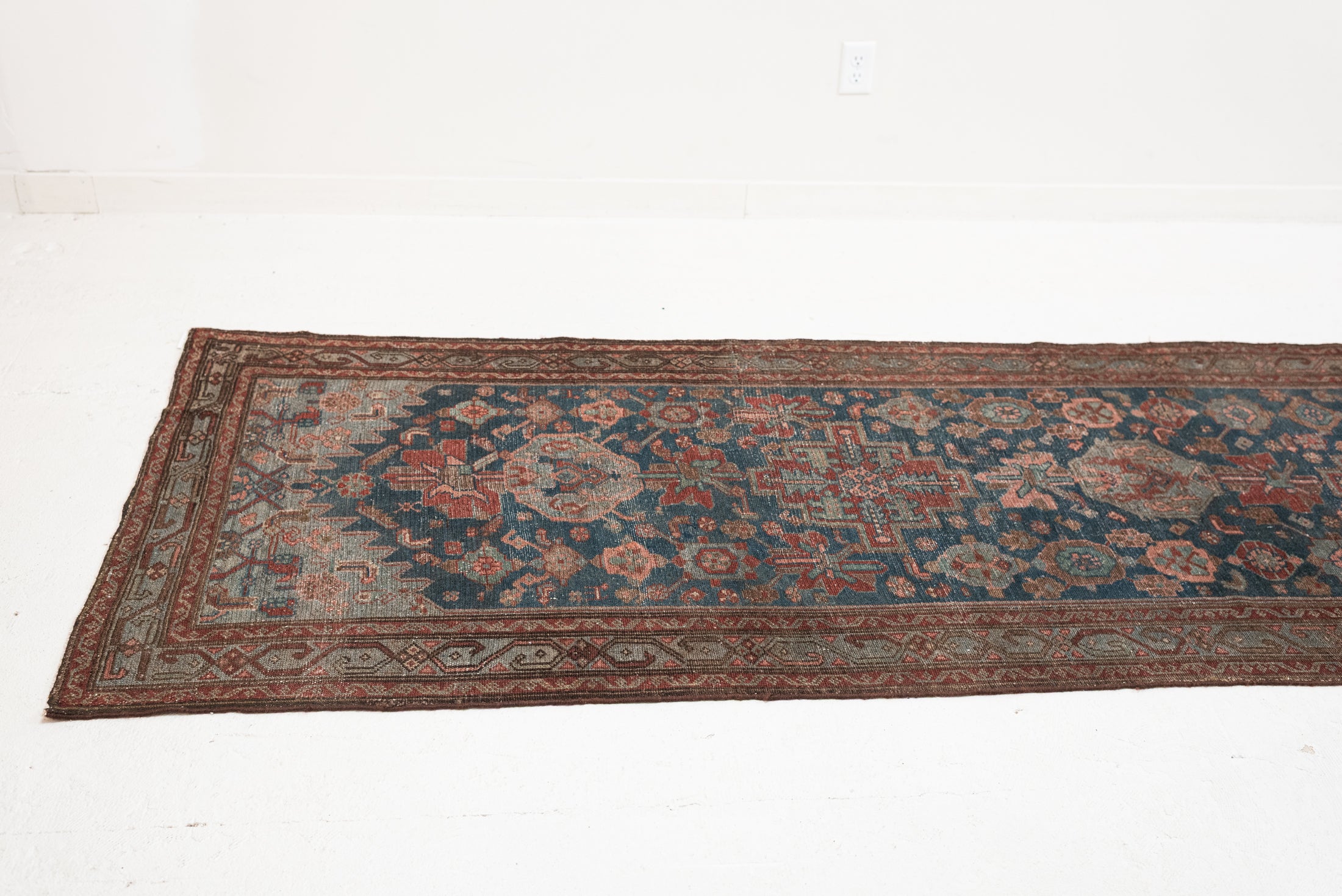 3'3 x 15'4 | CE-R-4336
