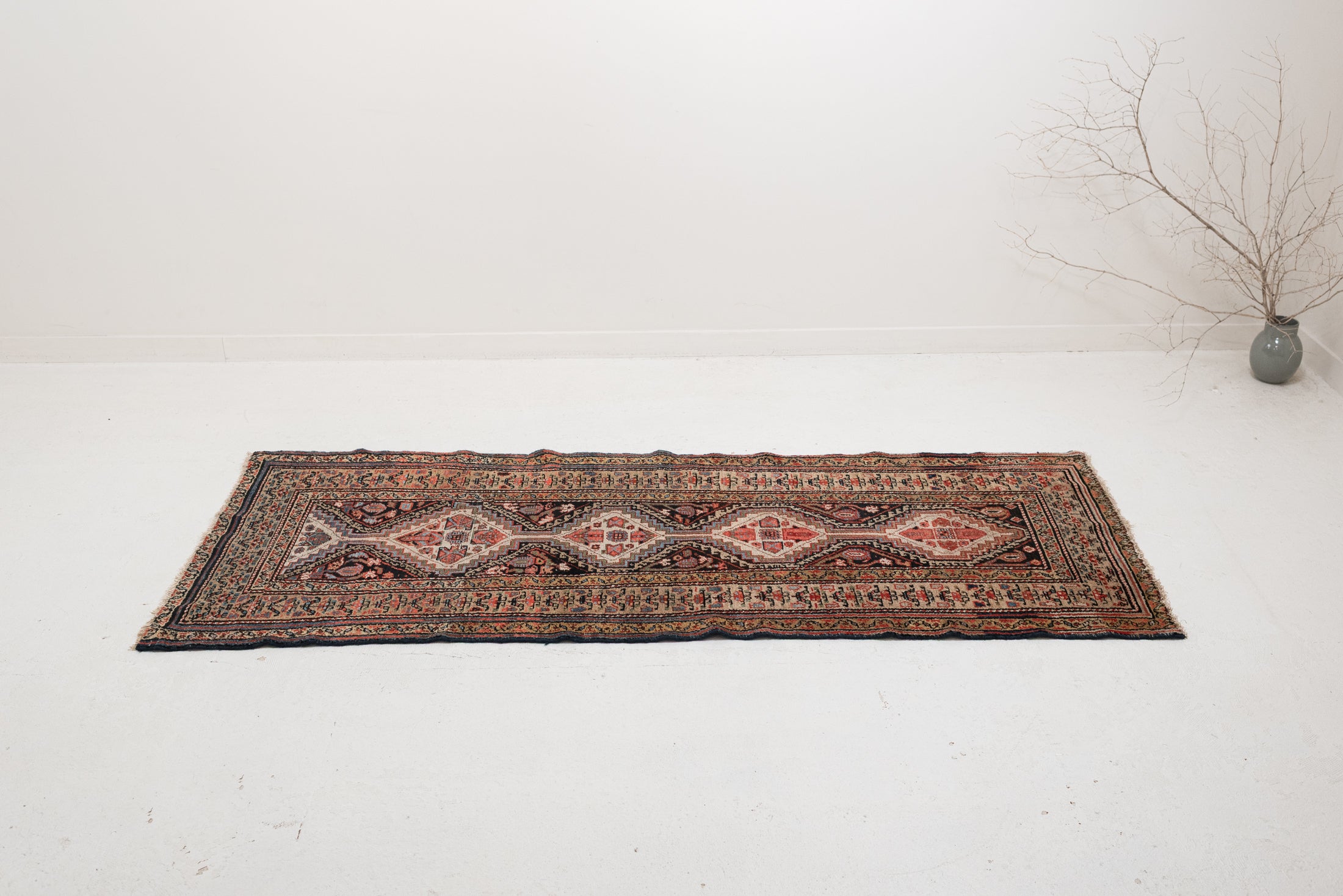 3'3 x 8'1 | CE-R-4335