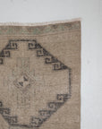 2'7 x 11'0 | Beautiful Vintage Runner | R-3317