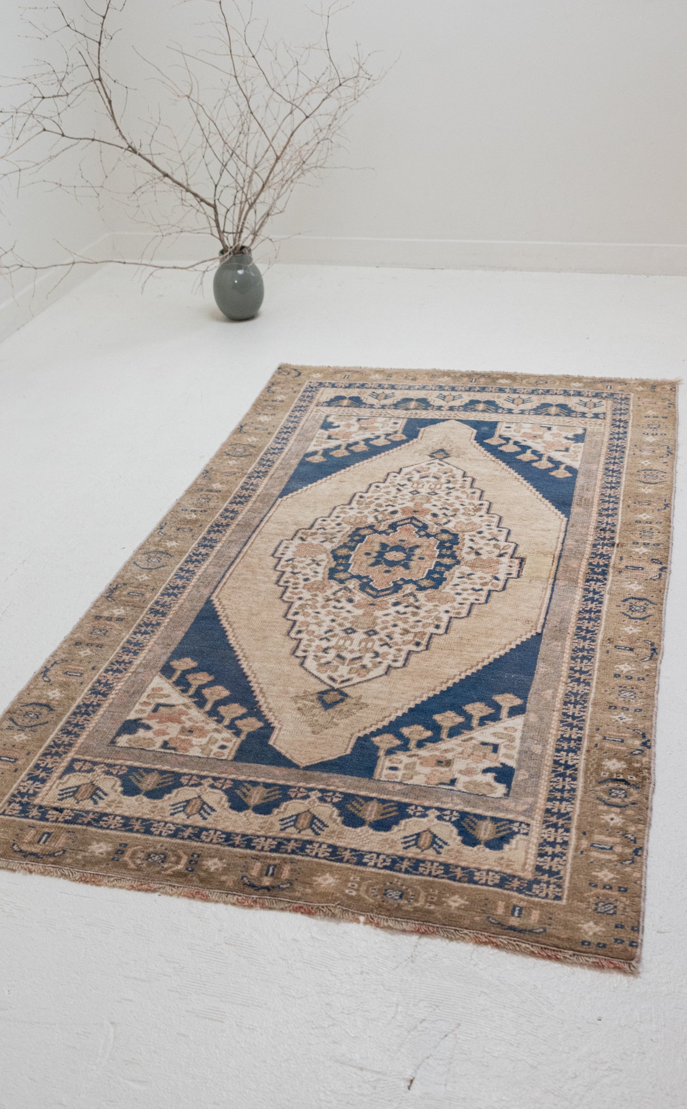 3&#39;6 x 6&#39;8 | Medium Vintage Anatolian Rug | W-3307