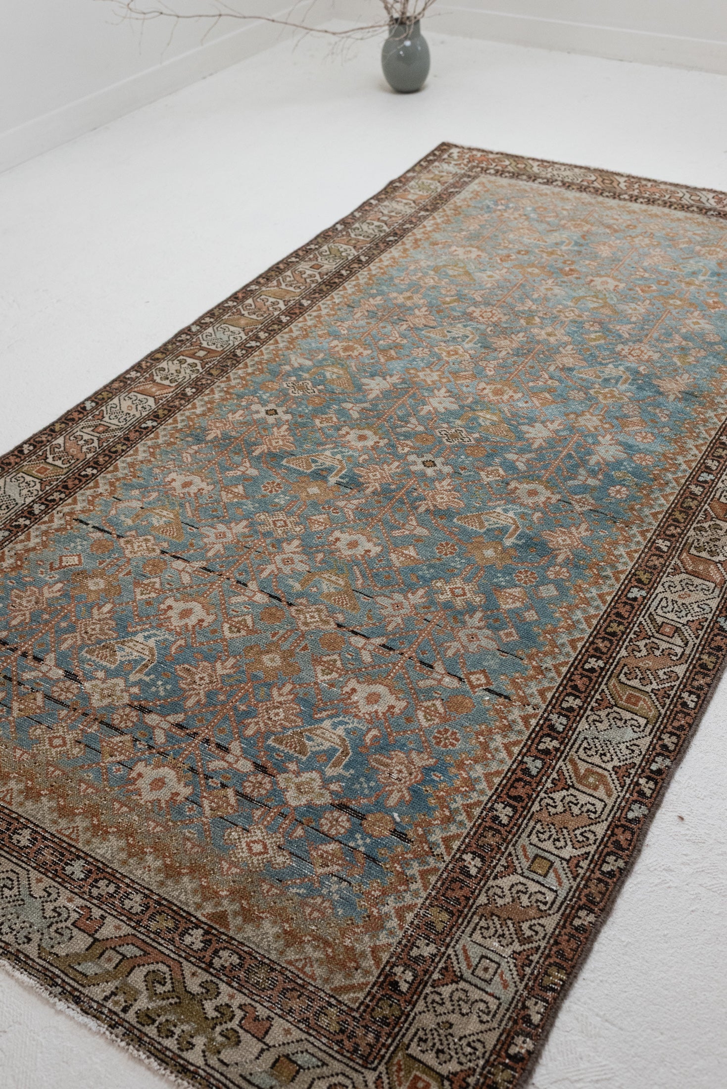 4&#39;3 x 8&#39;0 | Vintage Malayer Scatter Rug | W-3288