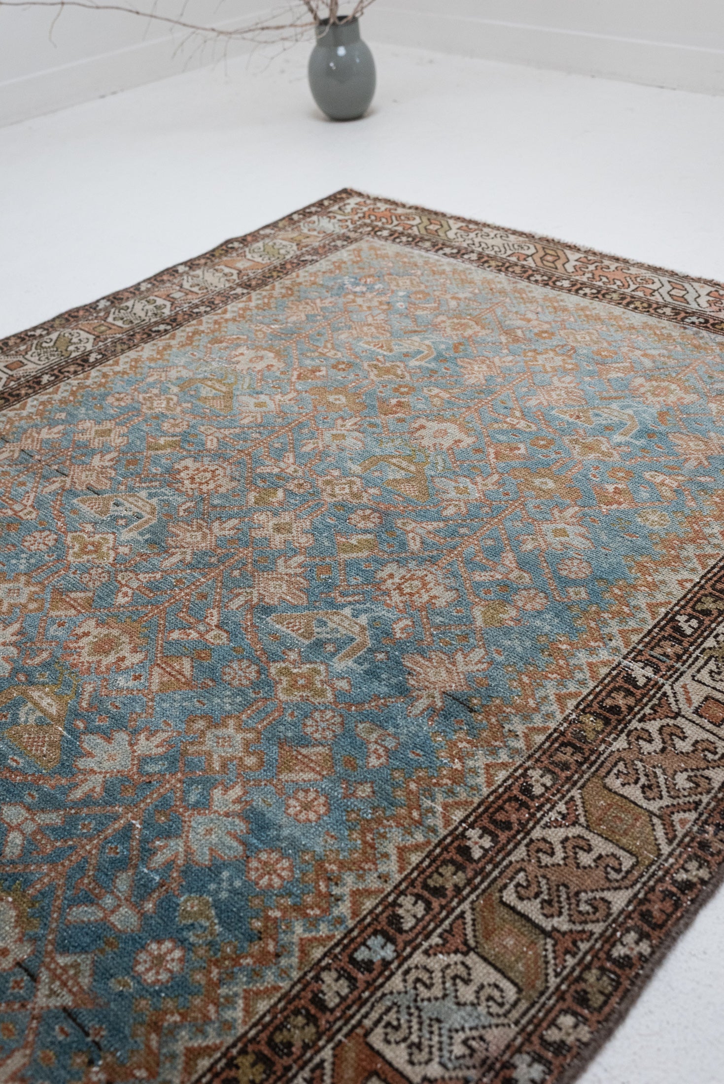 4&#39;3 x 8&#39;0 | Vintage Malayer Scatter Rug | W-3288