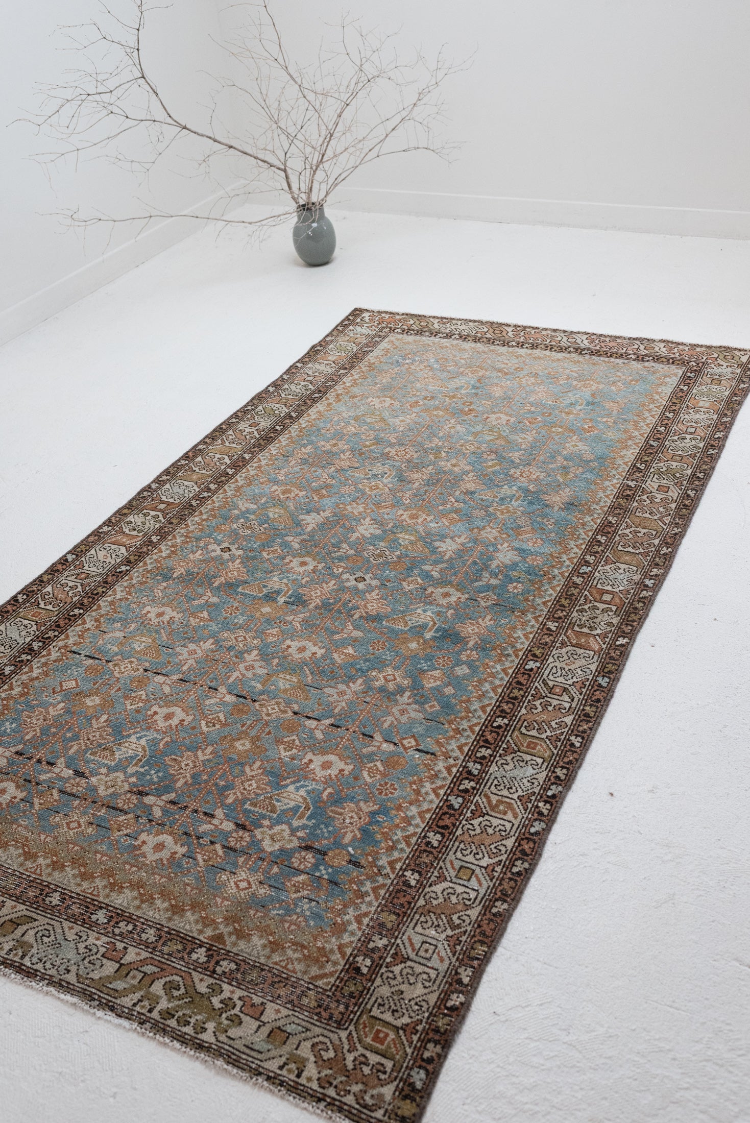 4&#39;3 x 8&#39;0 | Vintage Malayer Scatter Rug | W-3288