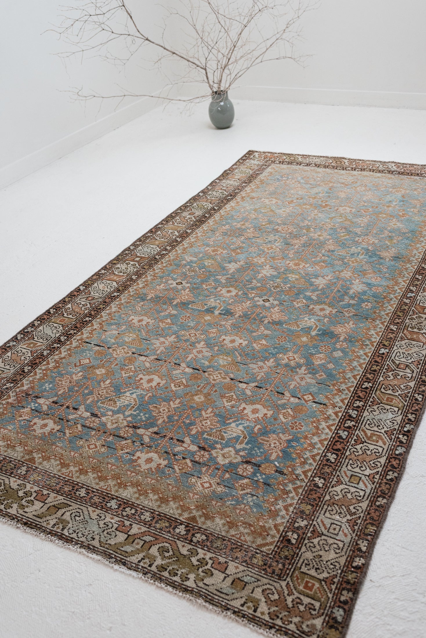 4&#39;3 x 8&#39;0 | Vintage Malayer Scatter Rug | W-3288