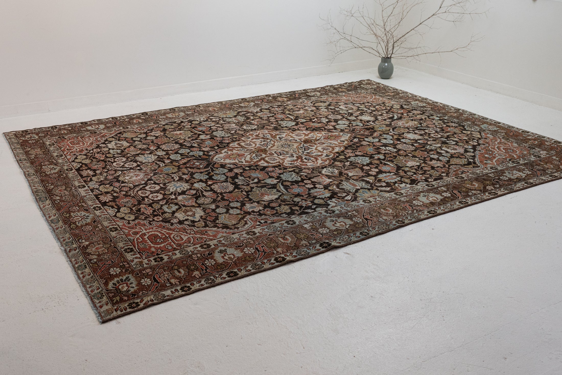 8&#39;4 x 11&#39;0 | Beautiful Malayer Rug | L-3289